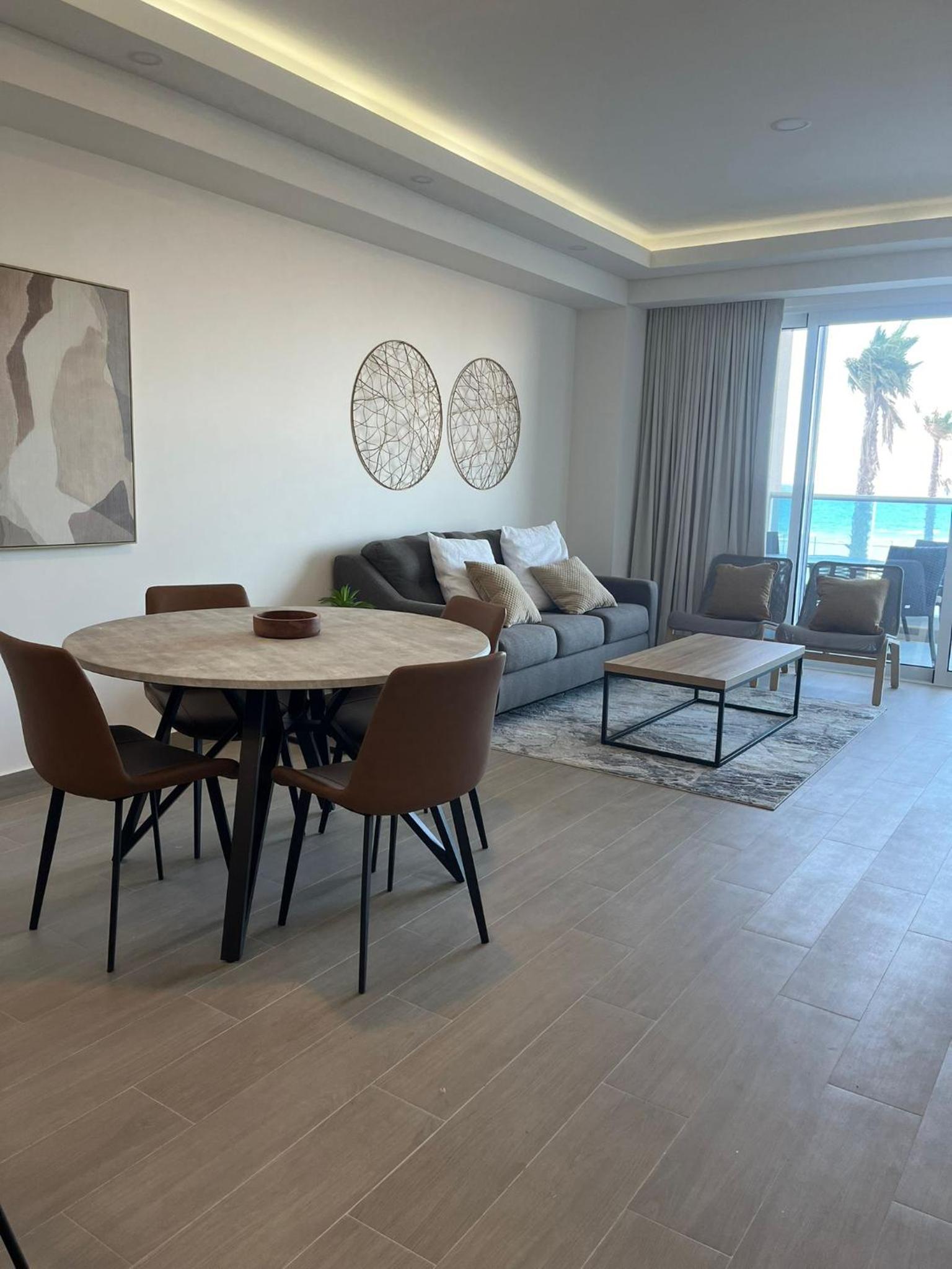 Apartment with Sea View