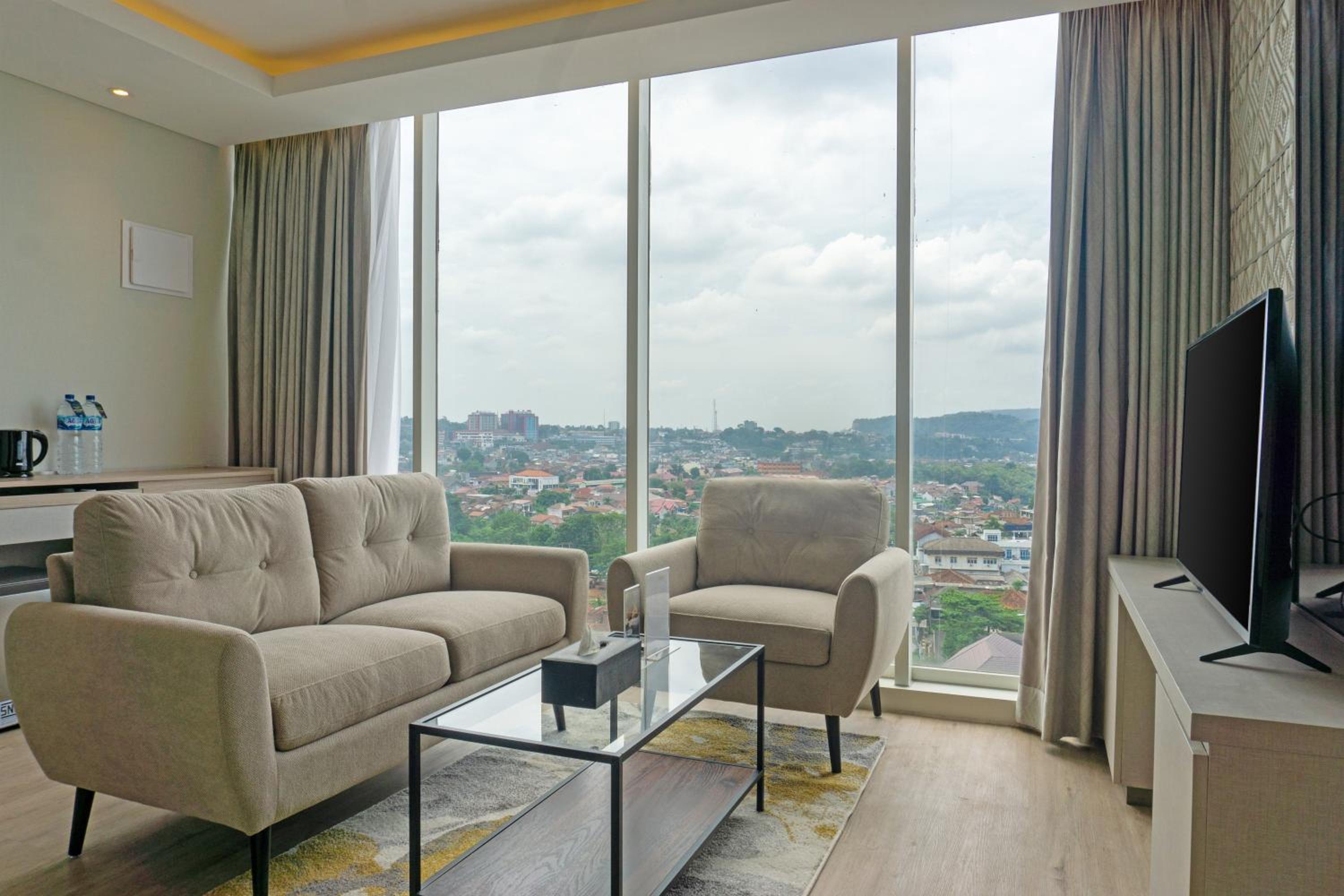 2 Bedroom Springhill Suite - 2 Queen Beds - Balcony - Sea View - Photo 6