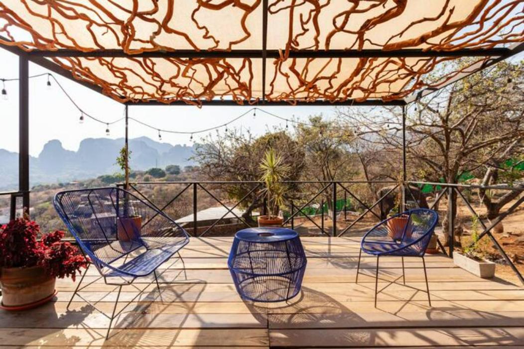 Bungalow with Garden View - Photo 10