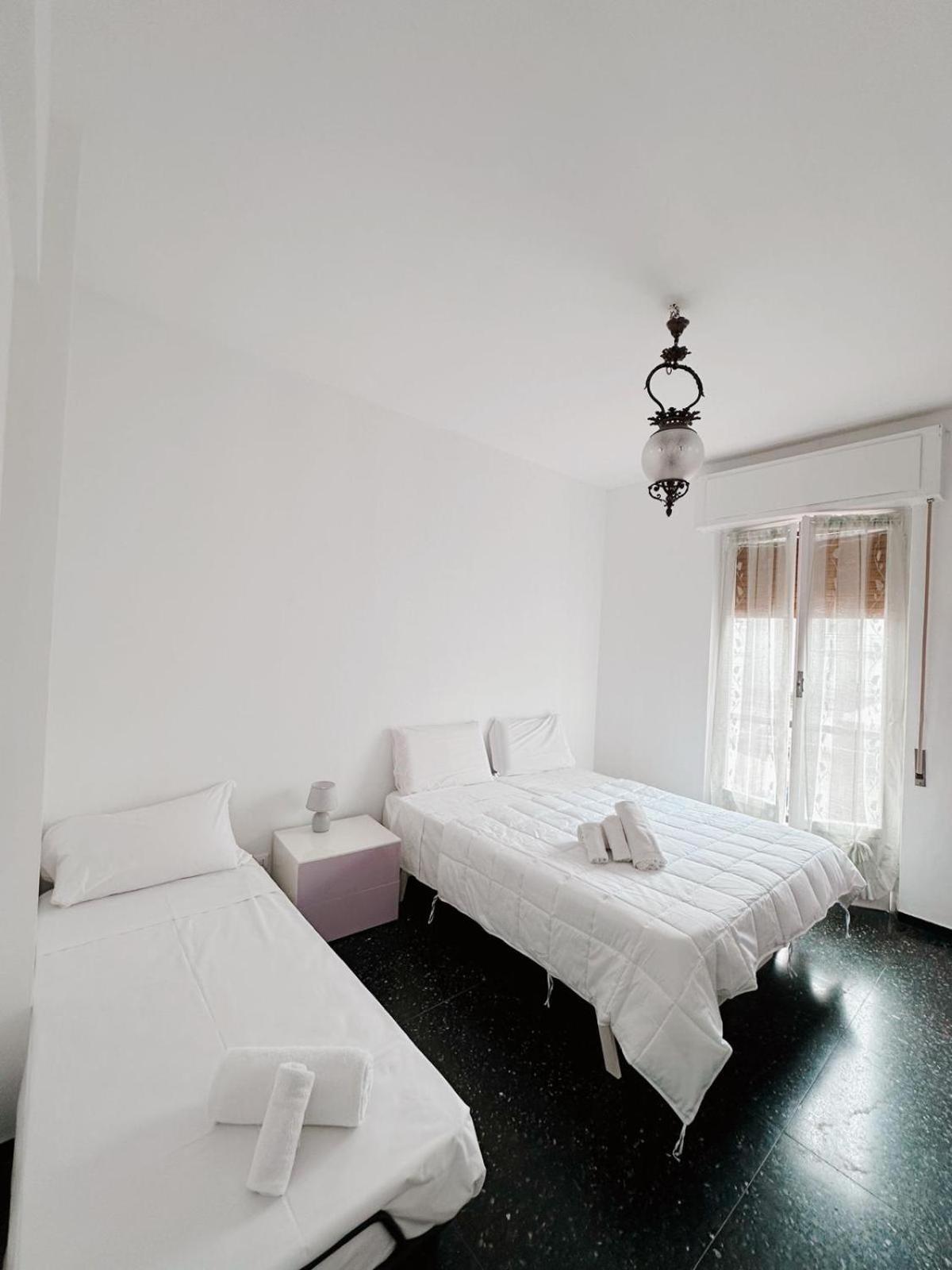 Two-Bedroom Apartment - Photo 2