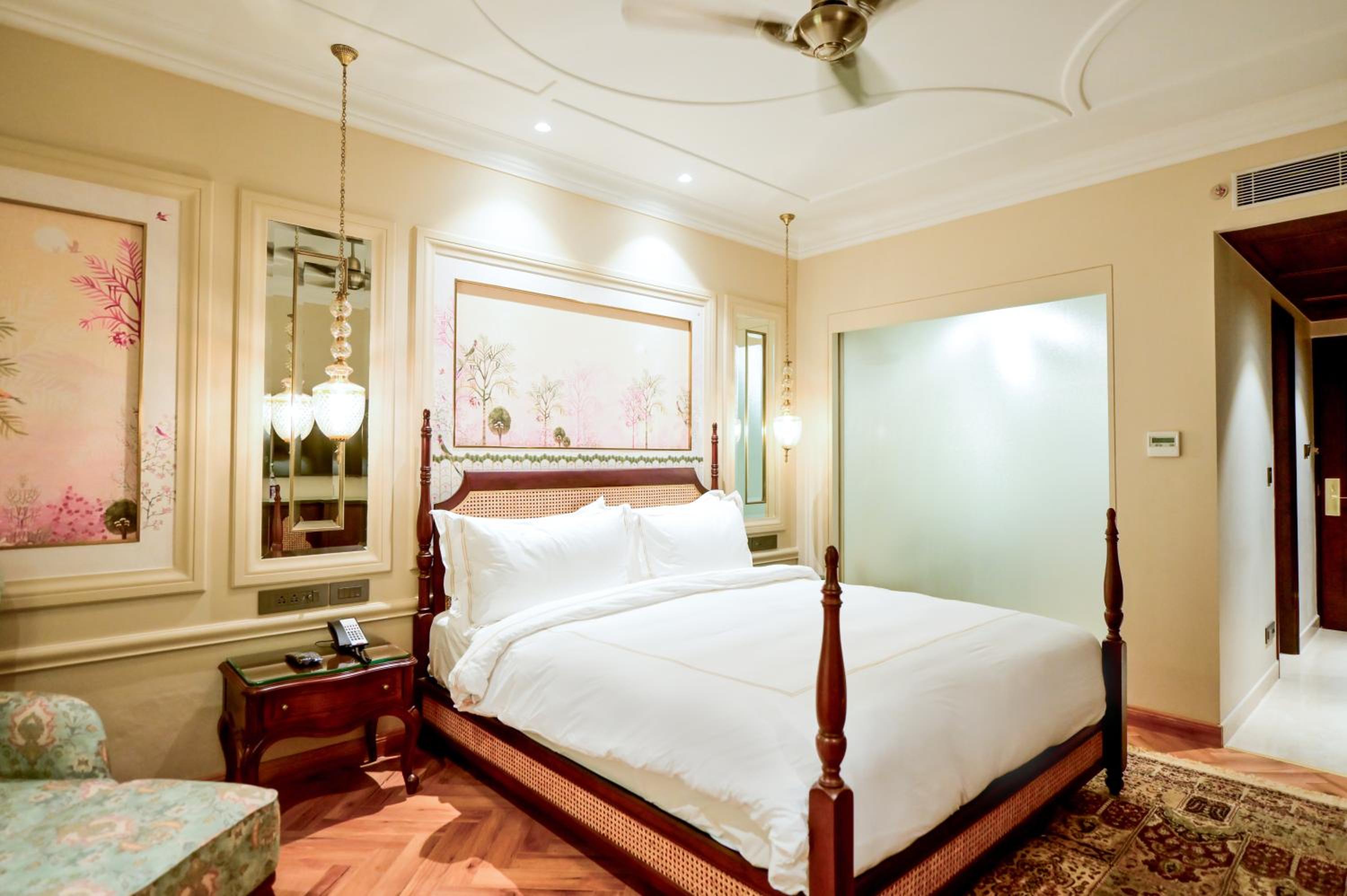 Palace Room with Private Plunge Pool - Photo 7