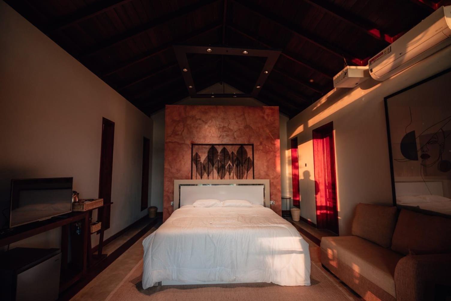 Villa photo 1