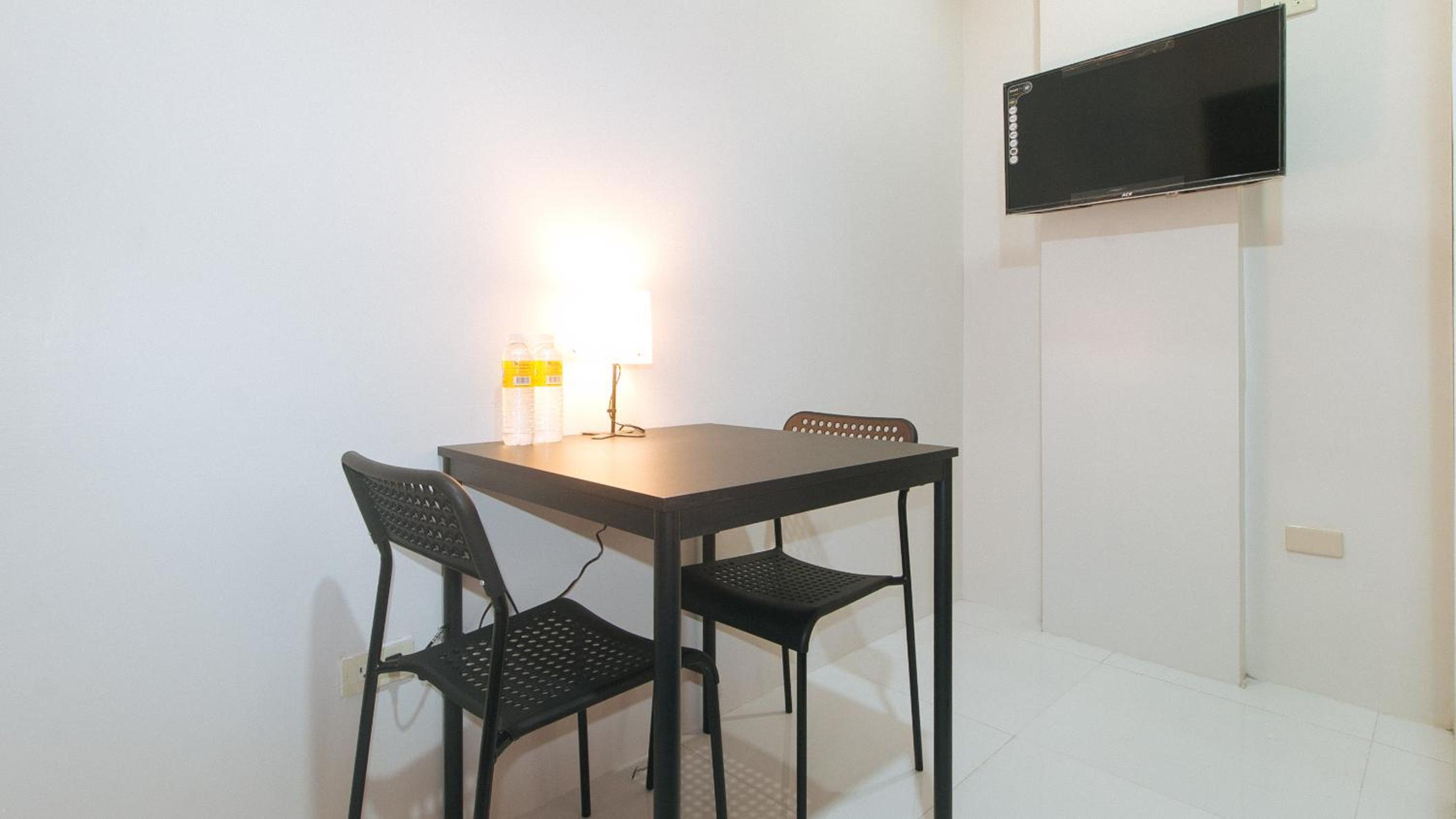 Economy Double Room - Photo 5