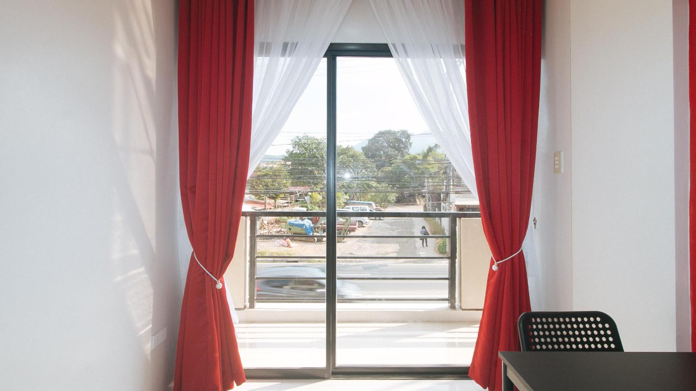 Standard Double Room - Photo 10