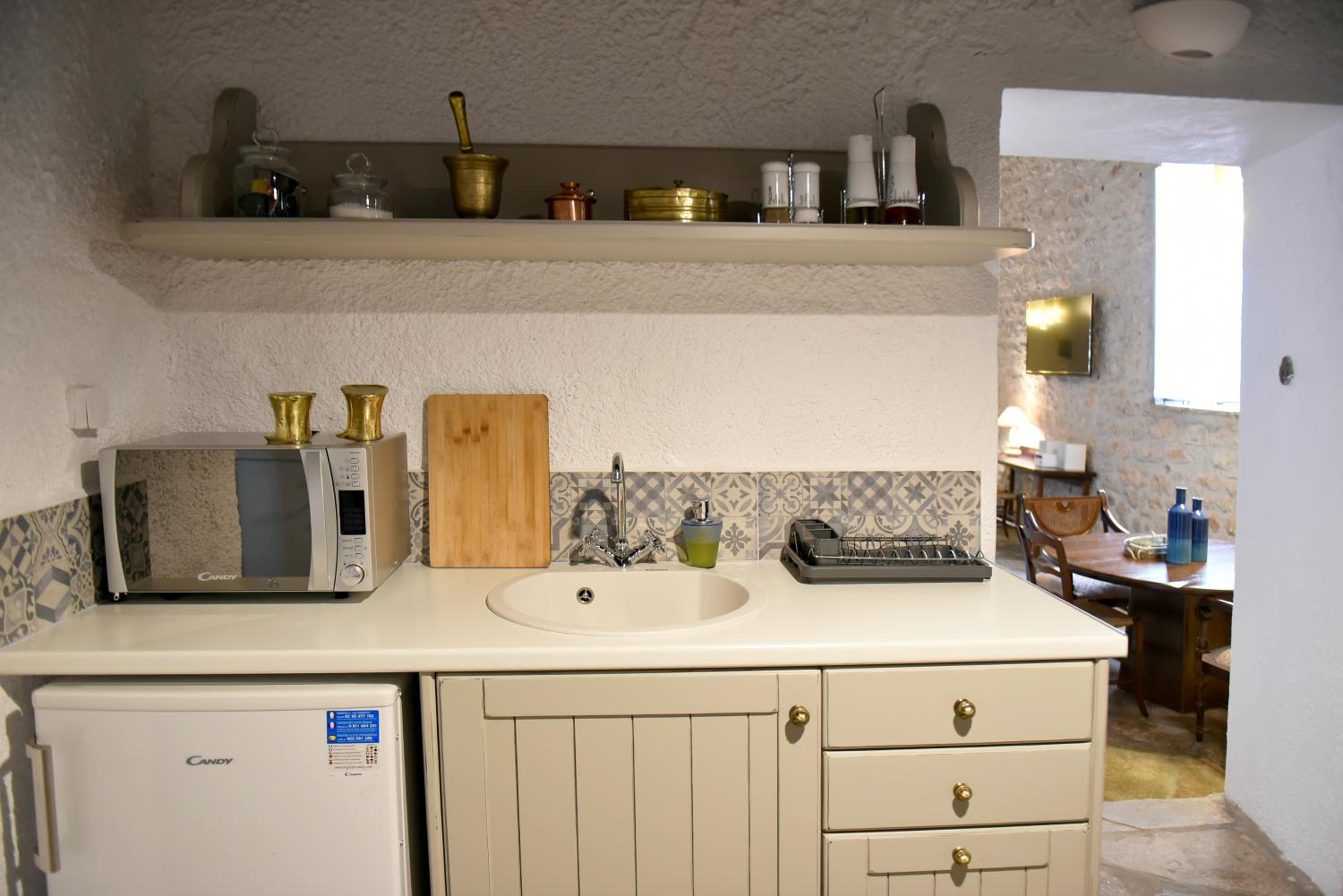 One-Bedroom House photo 3
