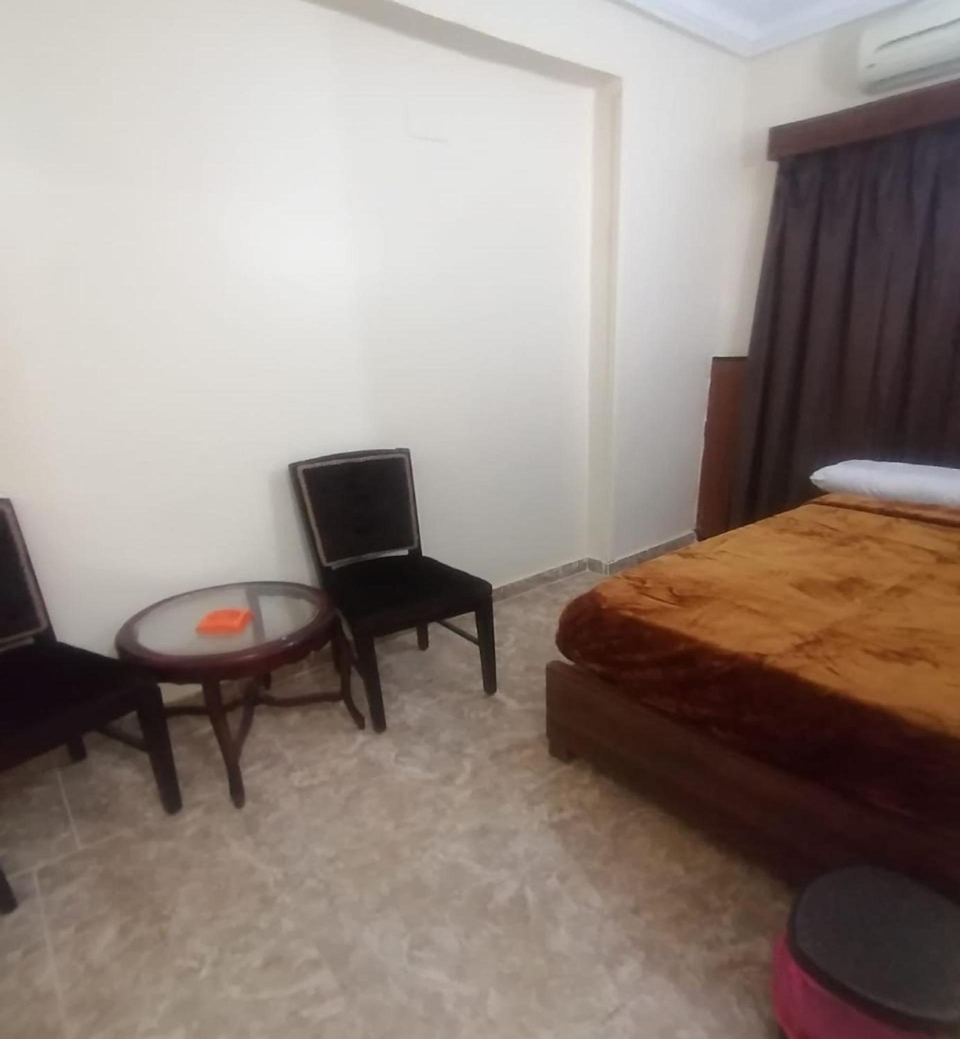 Deluxe Family Room - Photo 6