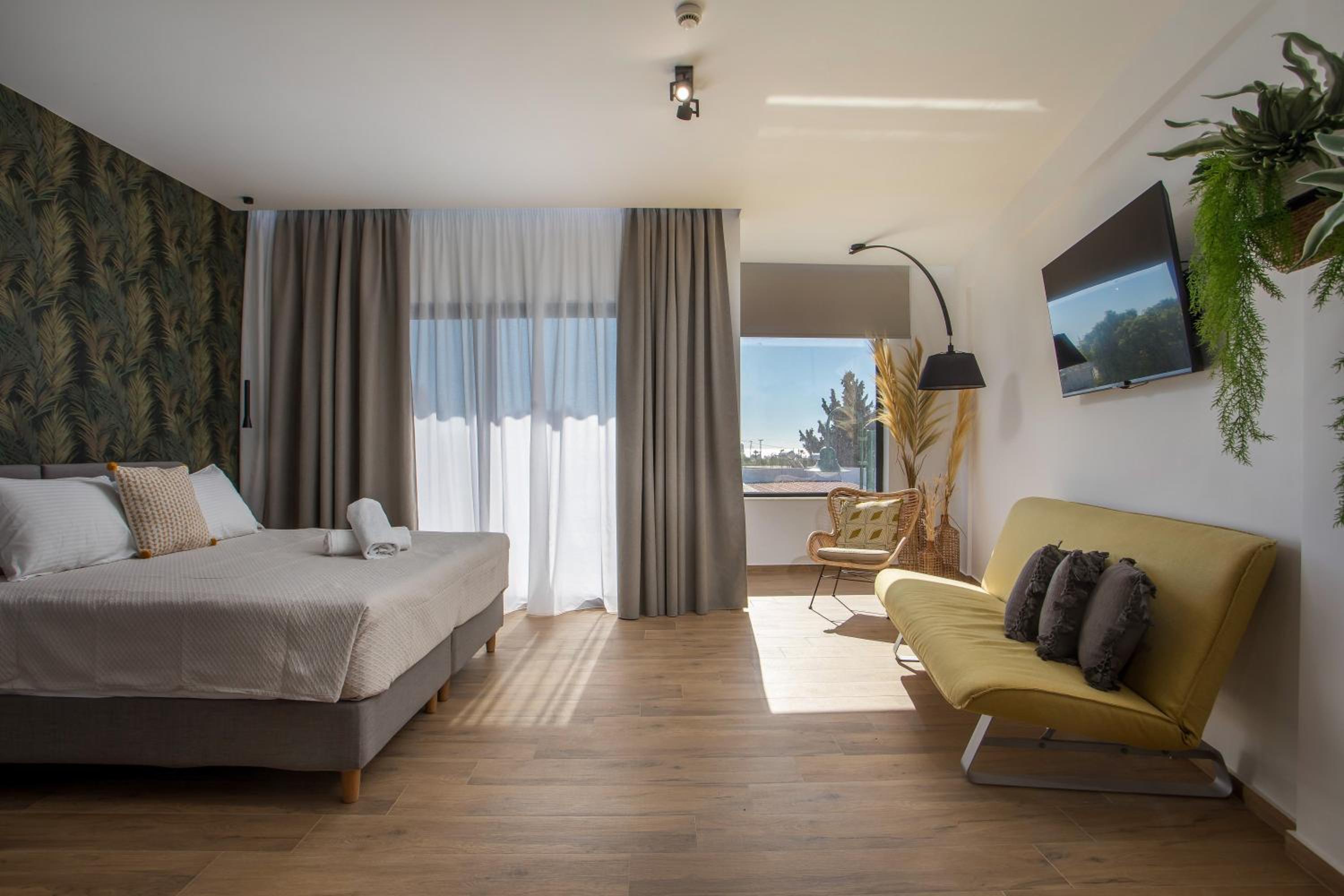 Quadruple Room with Sea View
