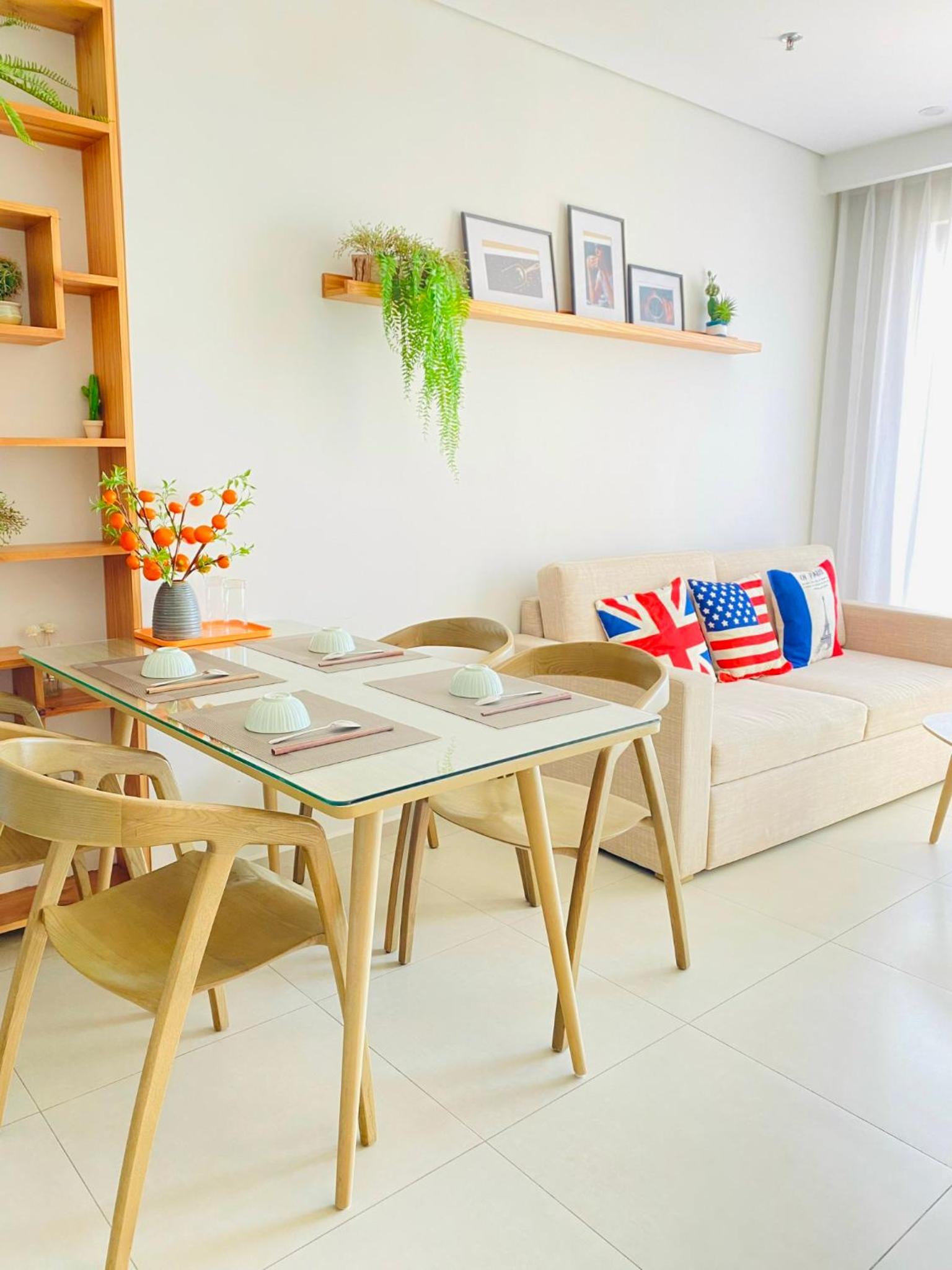 Three-Bedroom Apartment - Photo 4