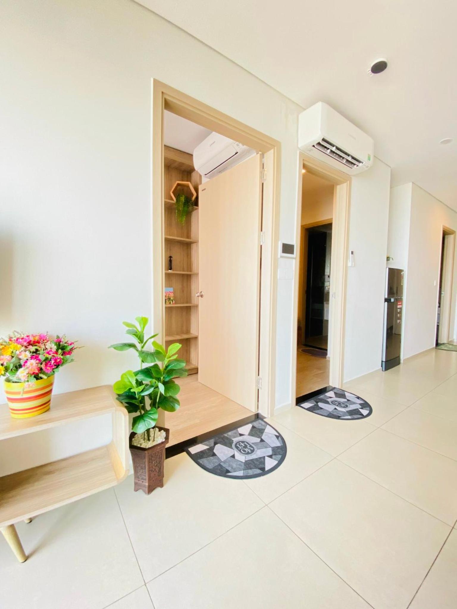 Three-Bedroom Apartment - Photo 11