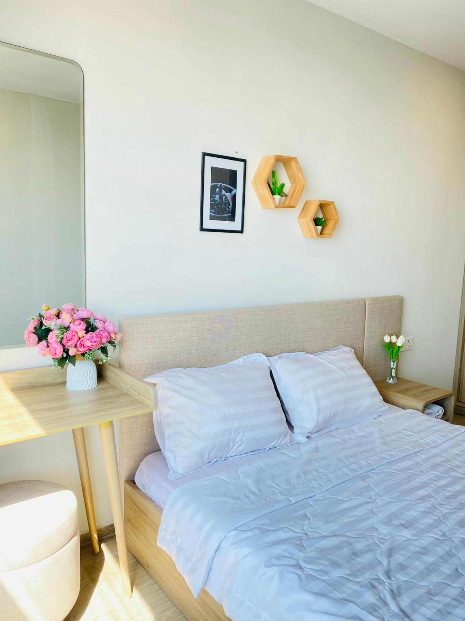 Three-Bedroom Apartment - Photo 23