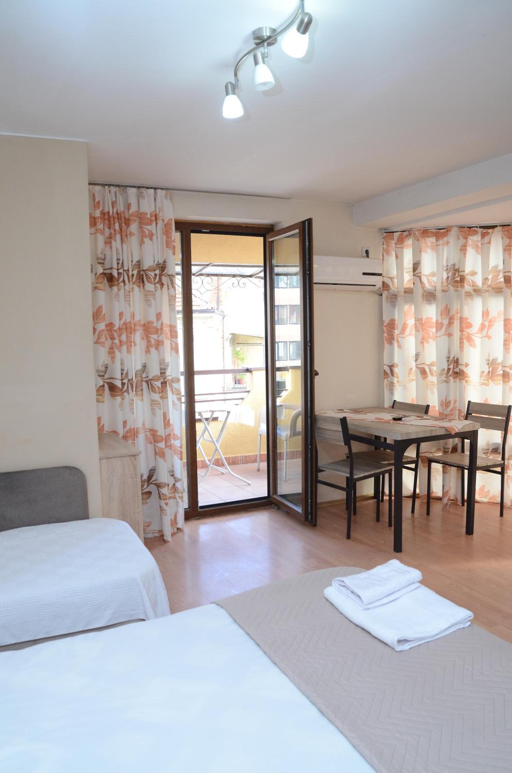 Quadruple Room with Terrace