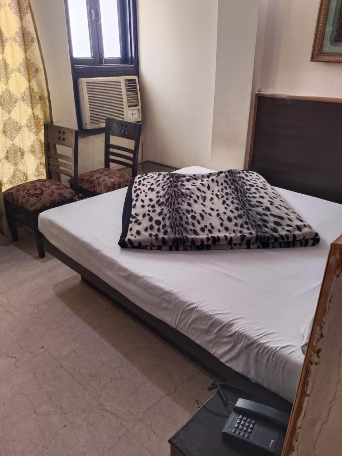 Double Room With Private Bathroom