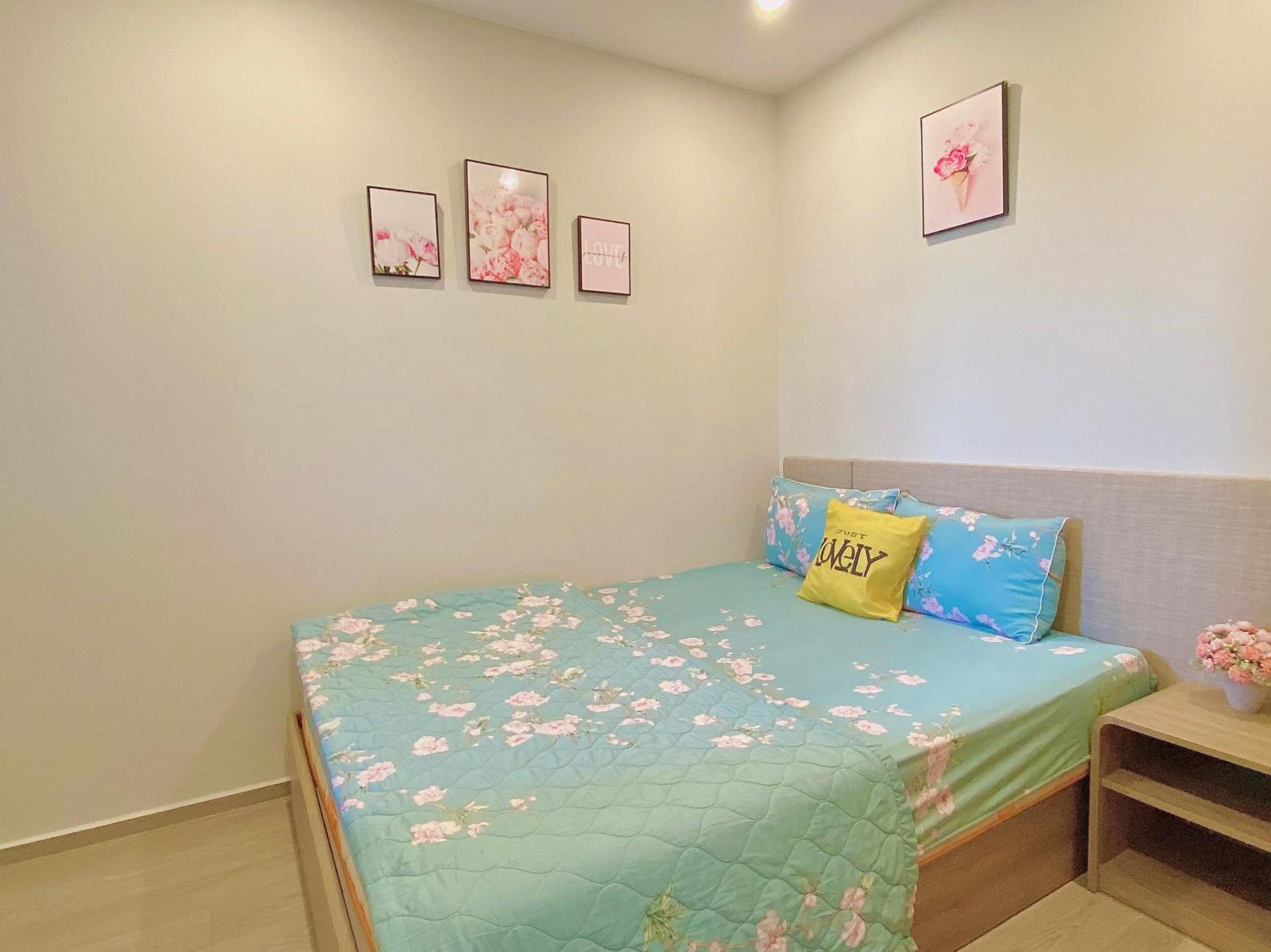 Three-Bedroom Apartment - Photo 27