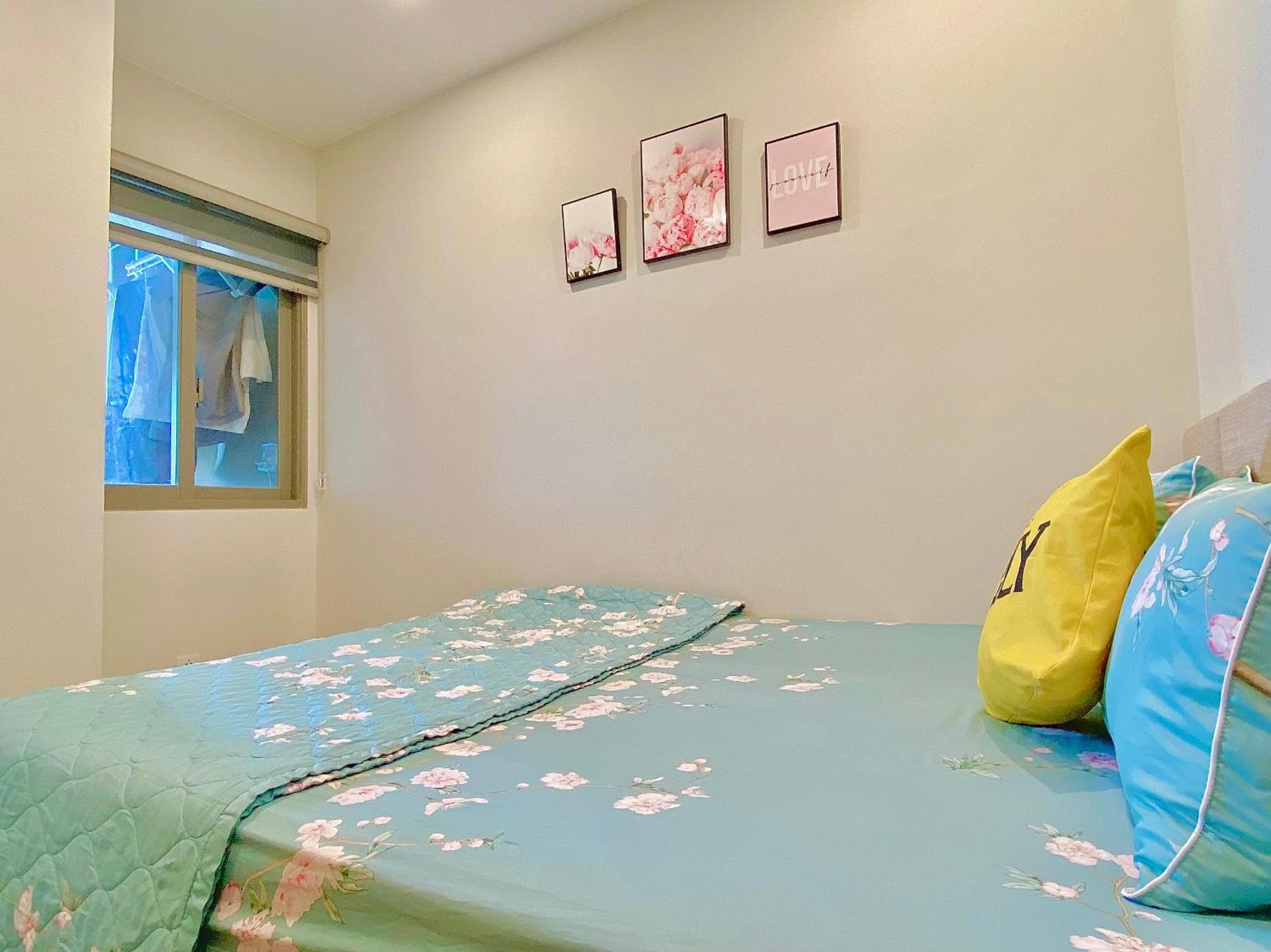 Three-Bedroom Apartment - Photo 29