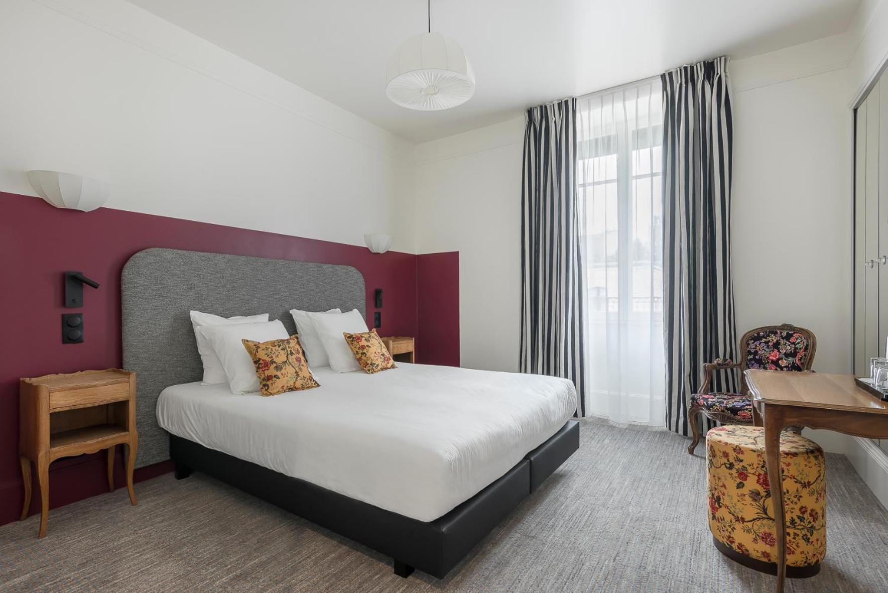 Charm Double Room - Photo 1