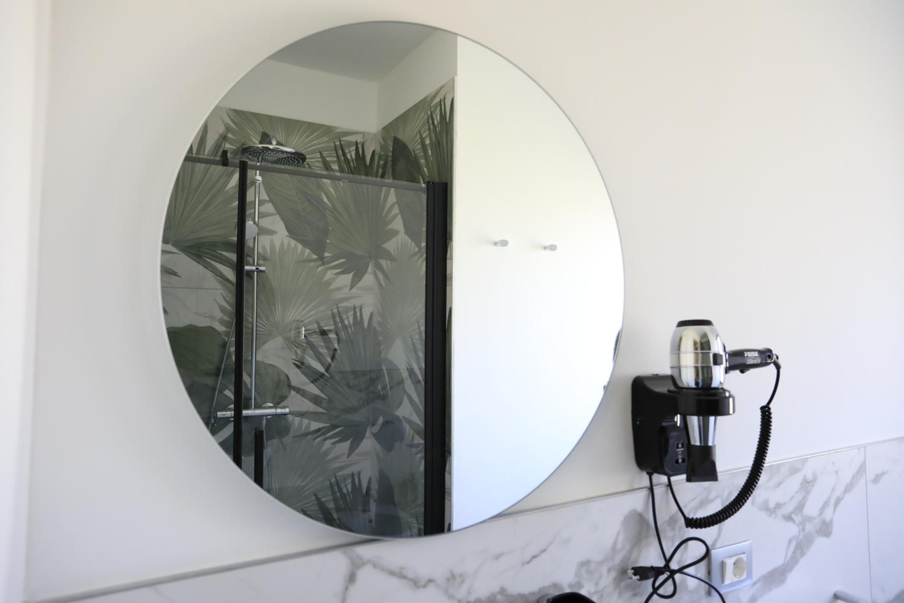 Double Room with Private Bathroom photo 2