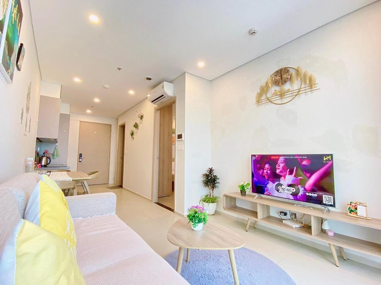 One-Bedroom Apartment - Photo 44