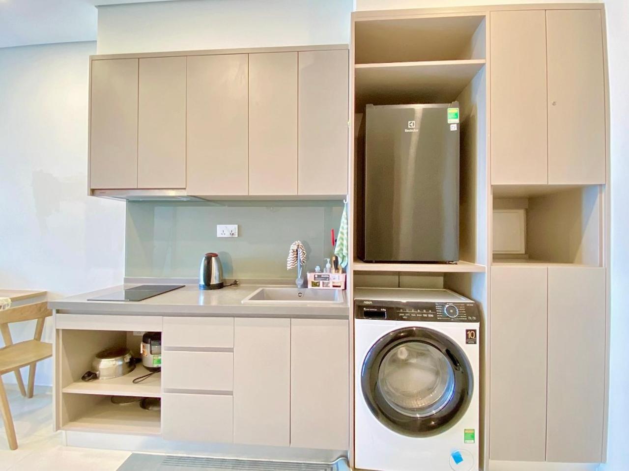 One-Bedroom Apartment - Photo 49
