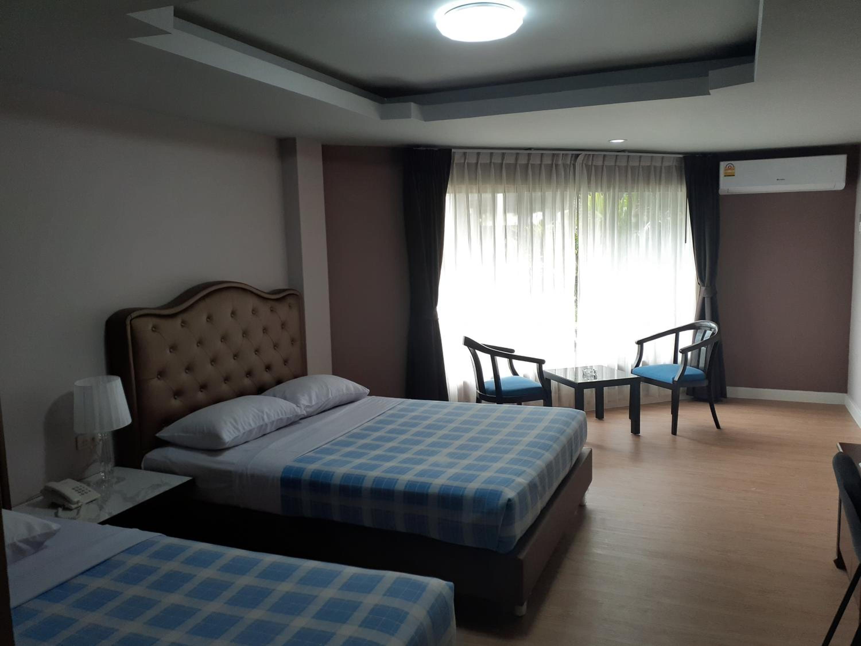 Standard Twin Room photo 1