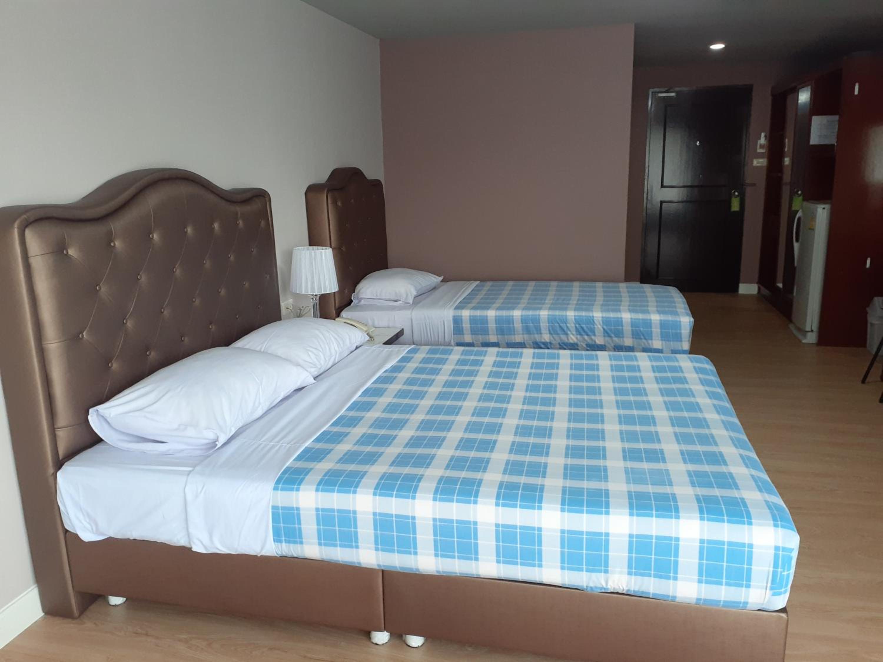 Standard Twin Room photo 2