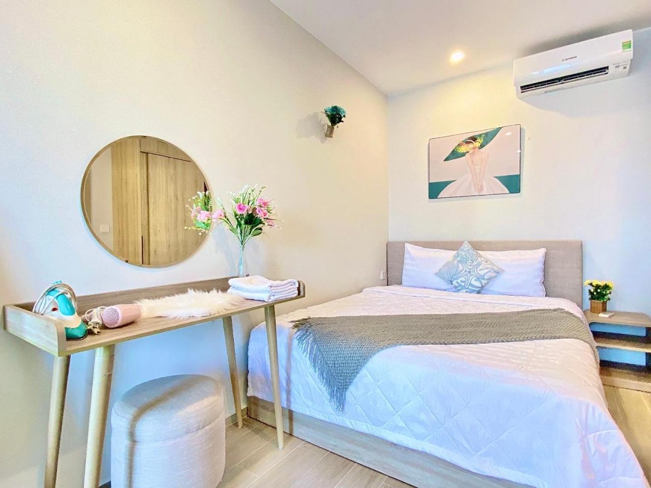 One-Bedroom Apartment - Photo 39