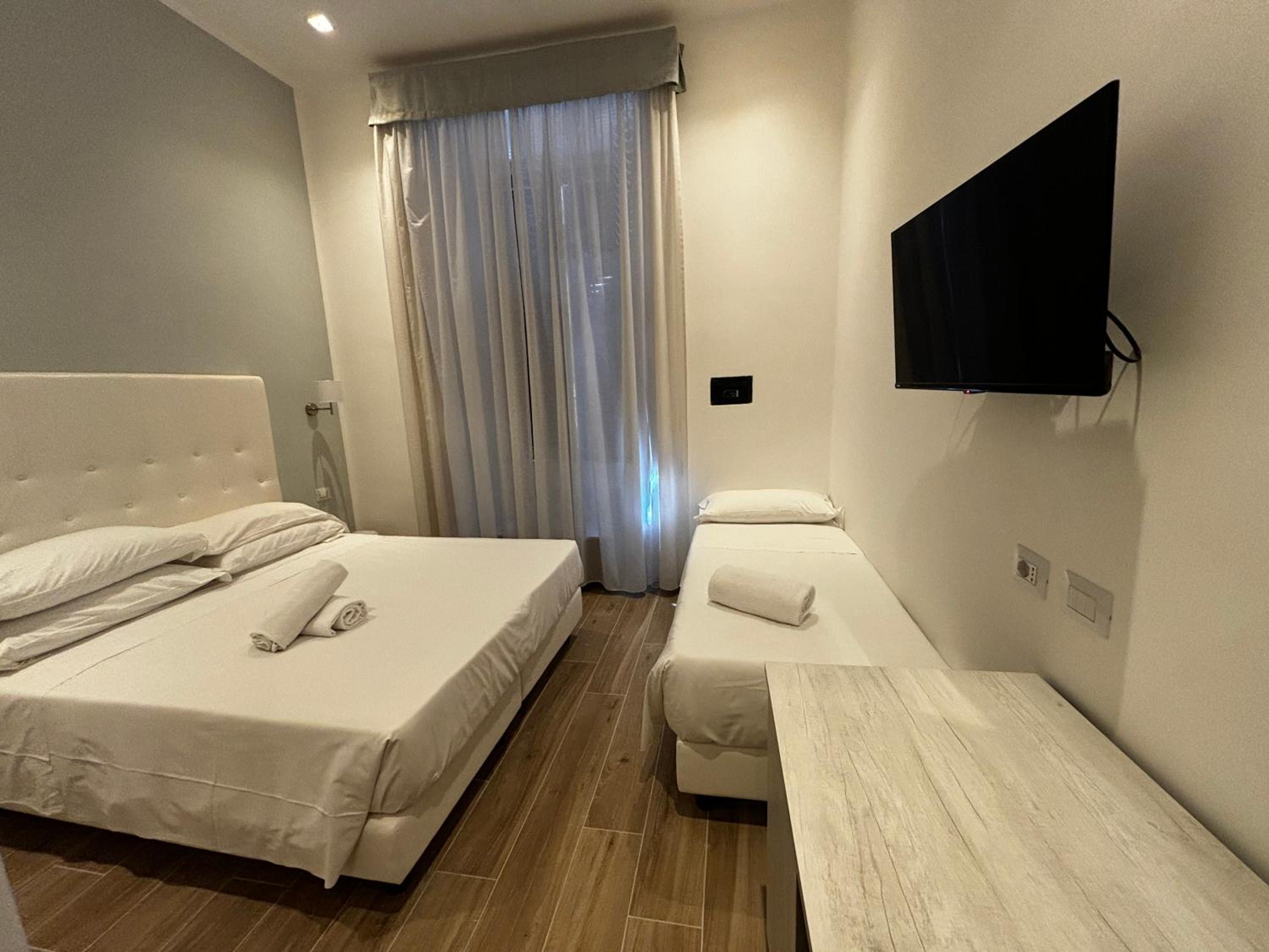 Deluxe Triple Room photo 1