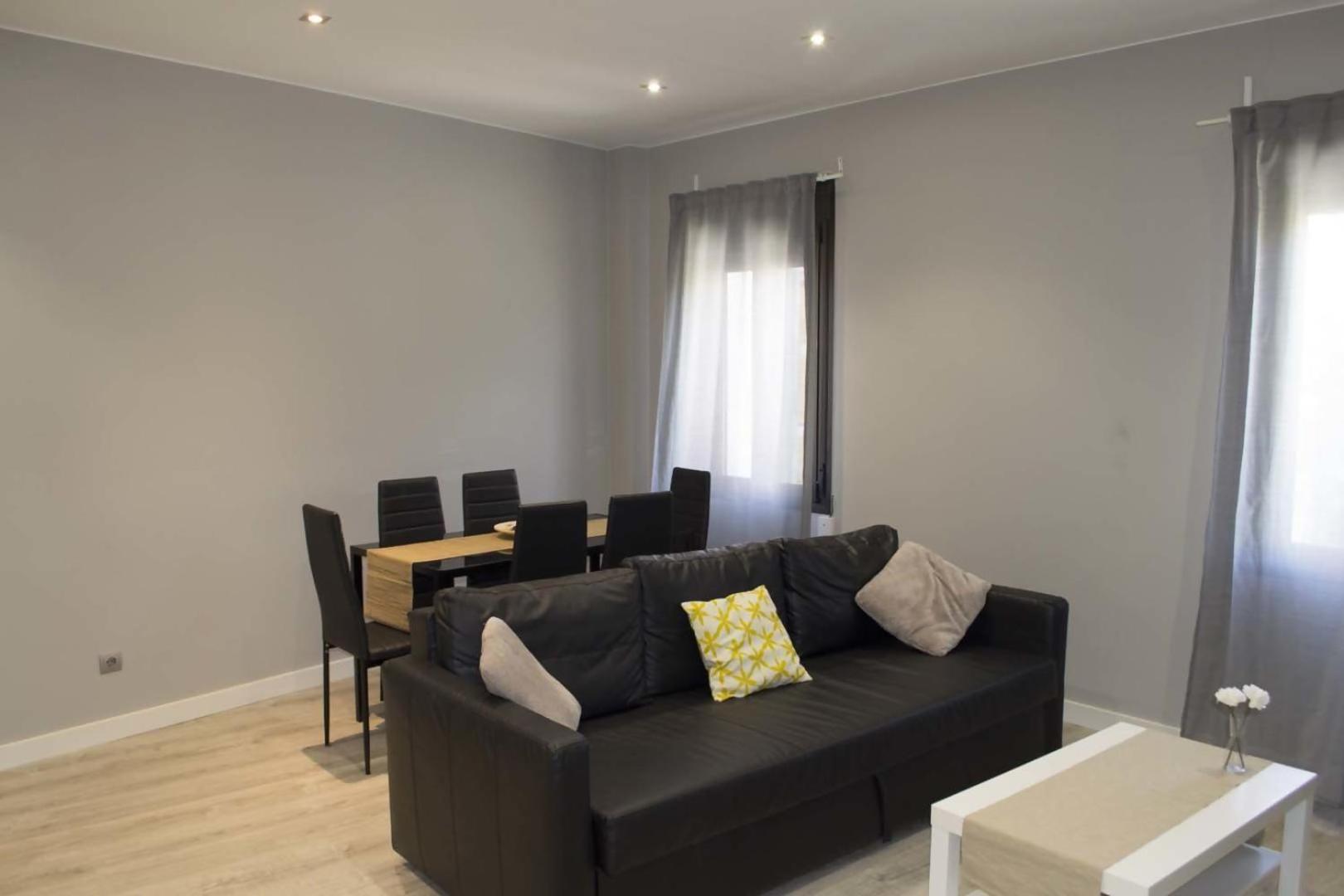Two-Bedroom Apartment - Photo 14