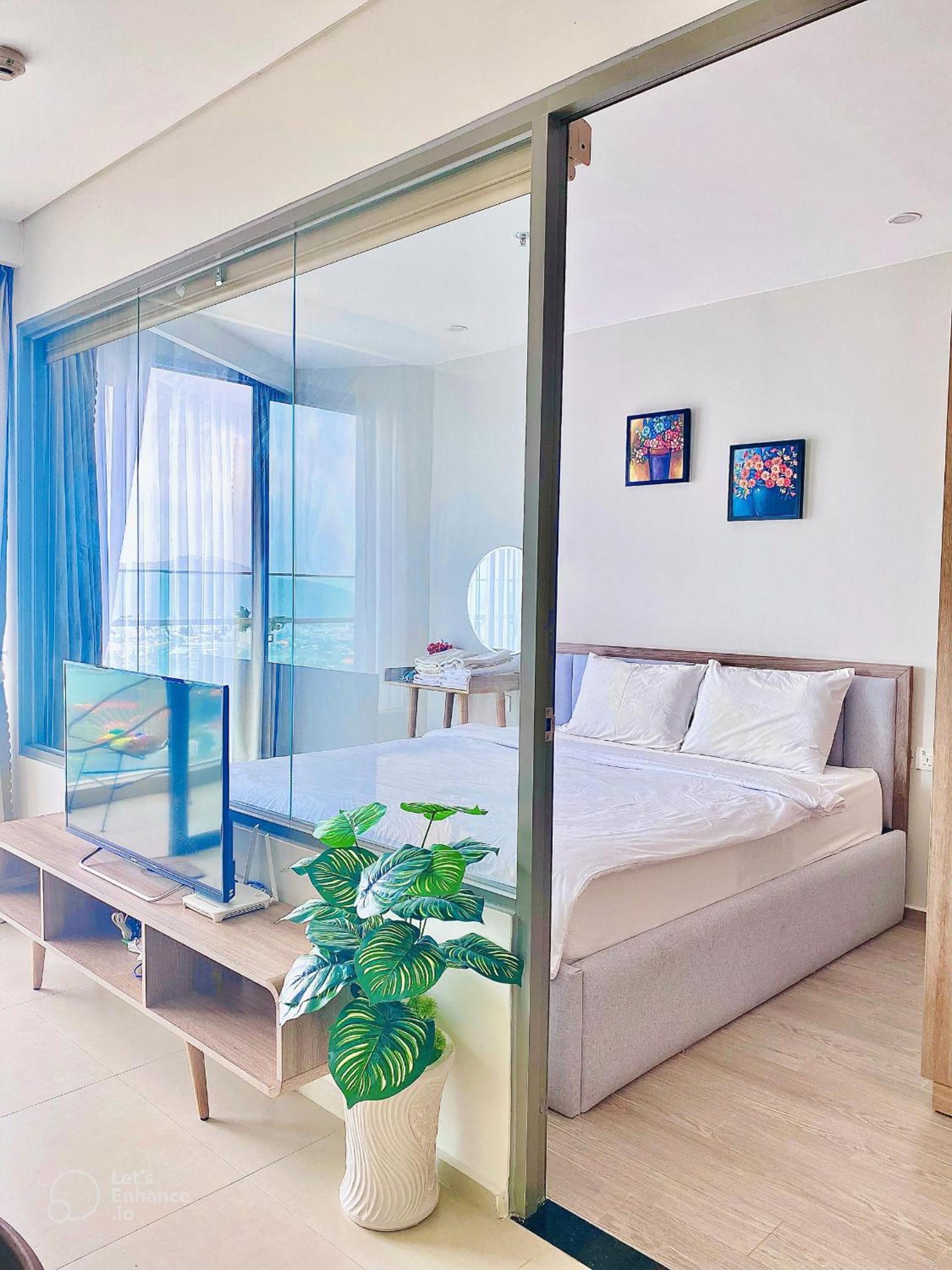 Two-Bedroom Apartment - Photo 1