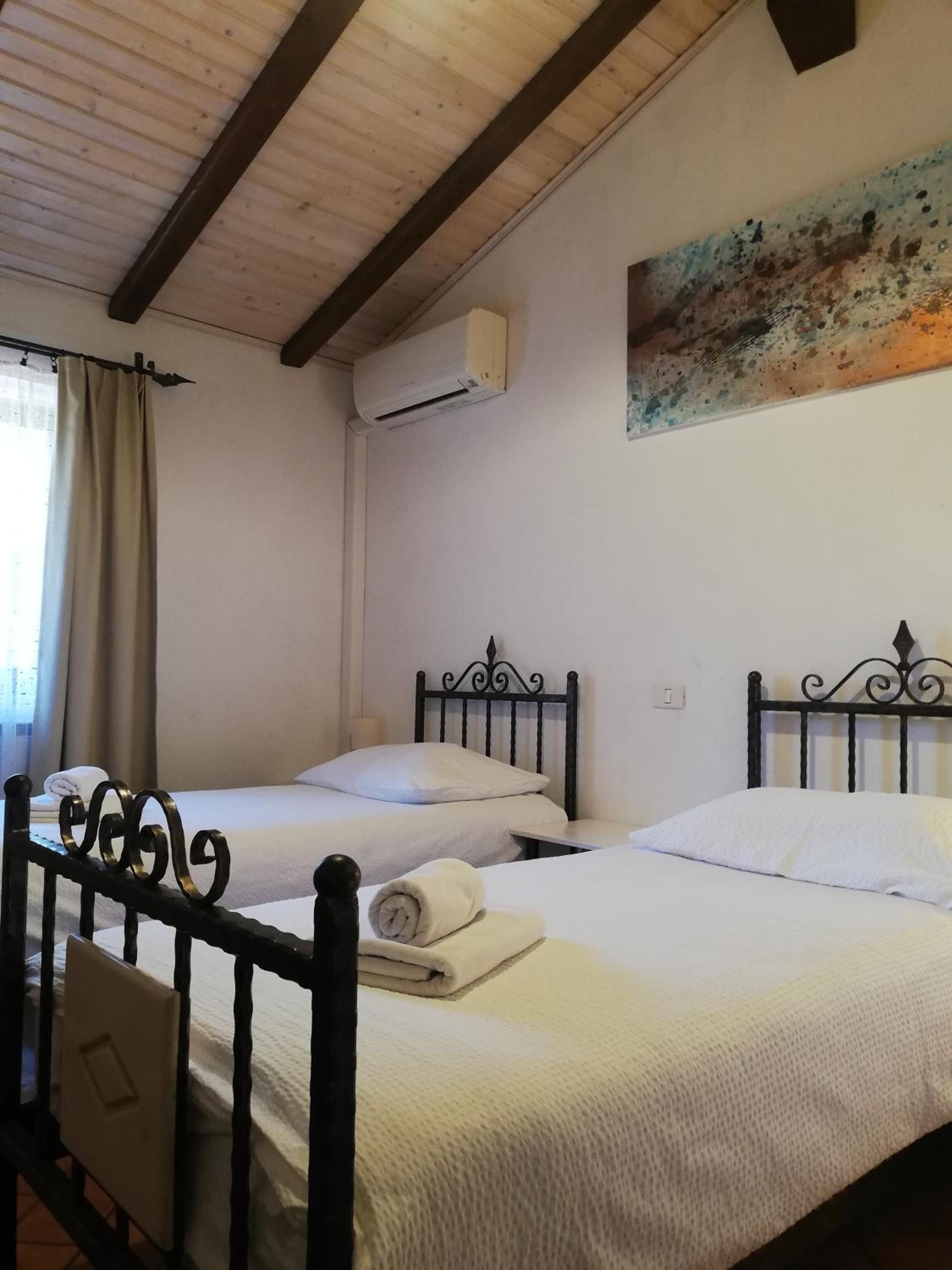 Double or Twin Room with Private Bathroom
