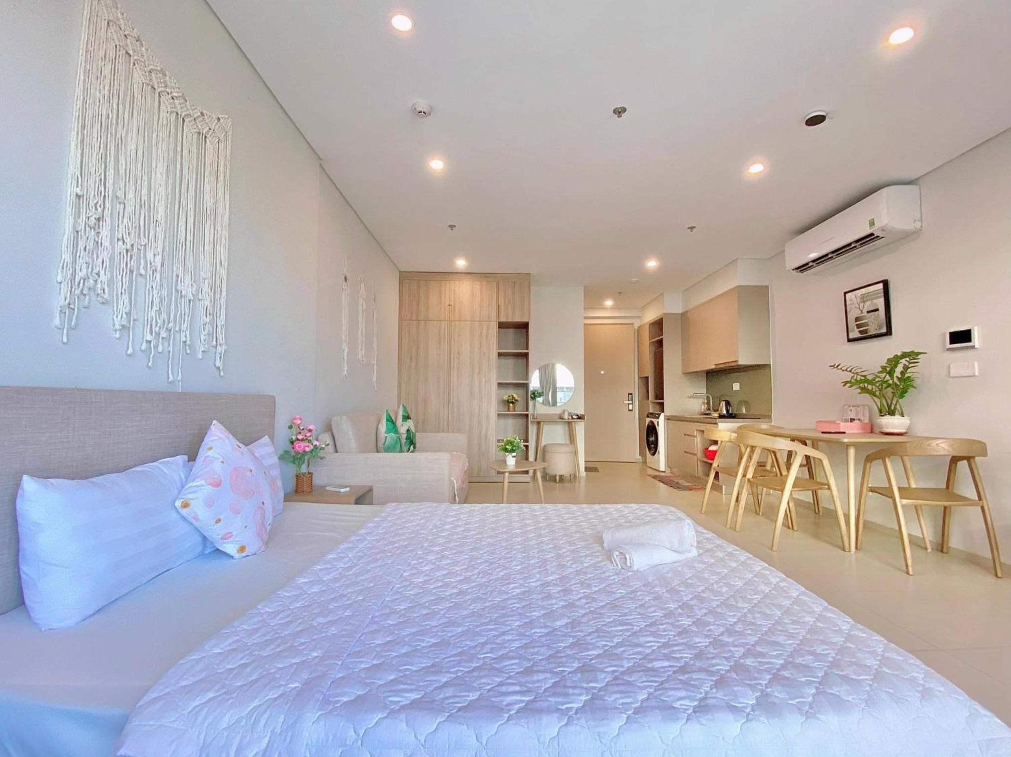 Studio Apartment - Photo 19