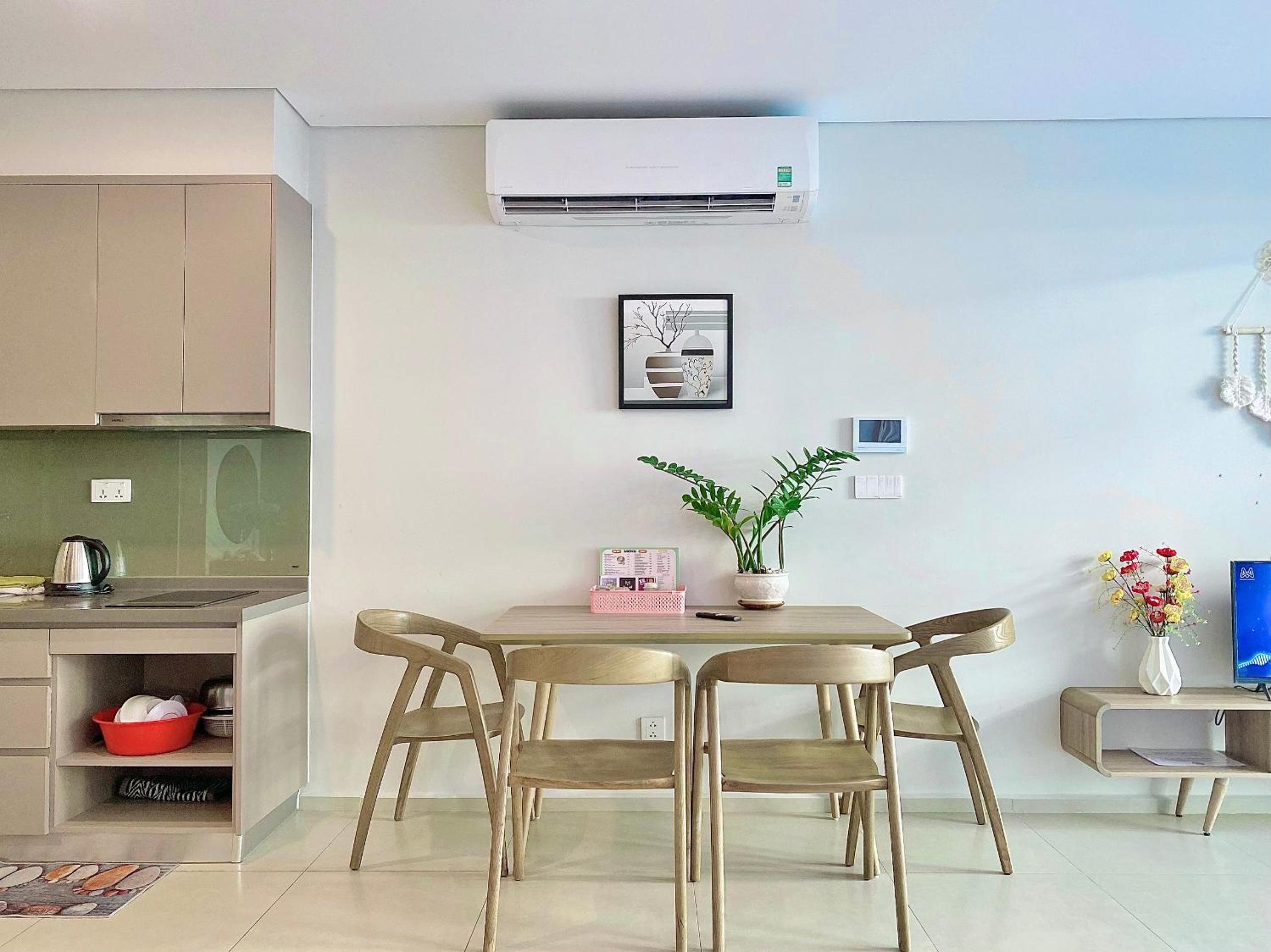 Studio Apartment - Photo 25