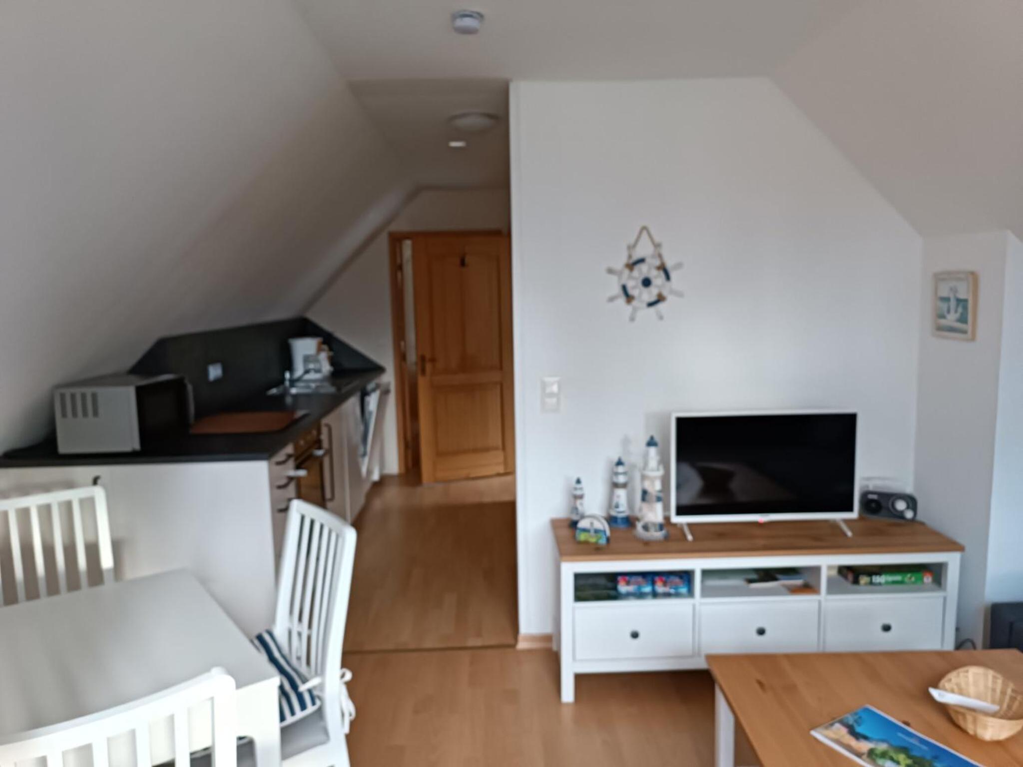 Superior One-Bedroom Apartment with Balcony