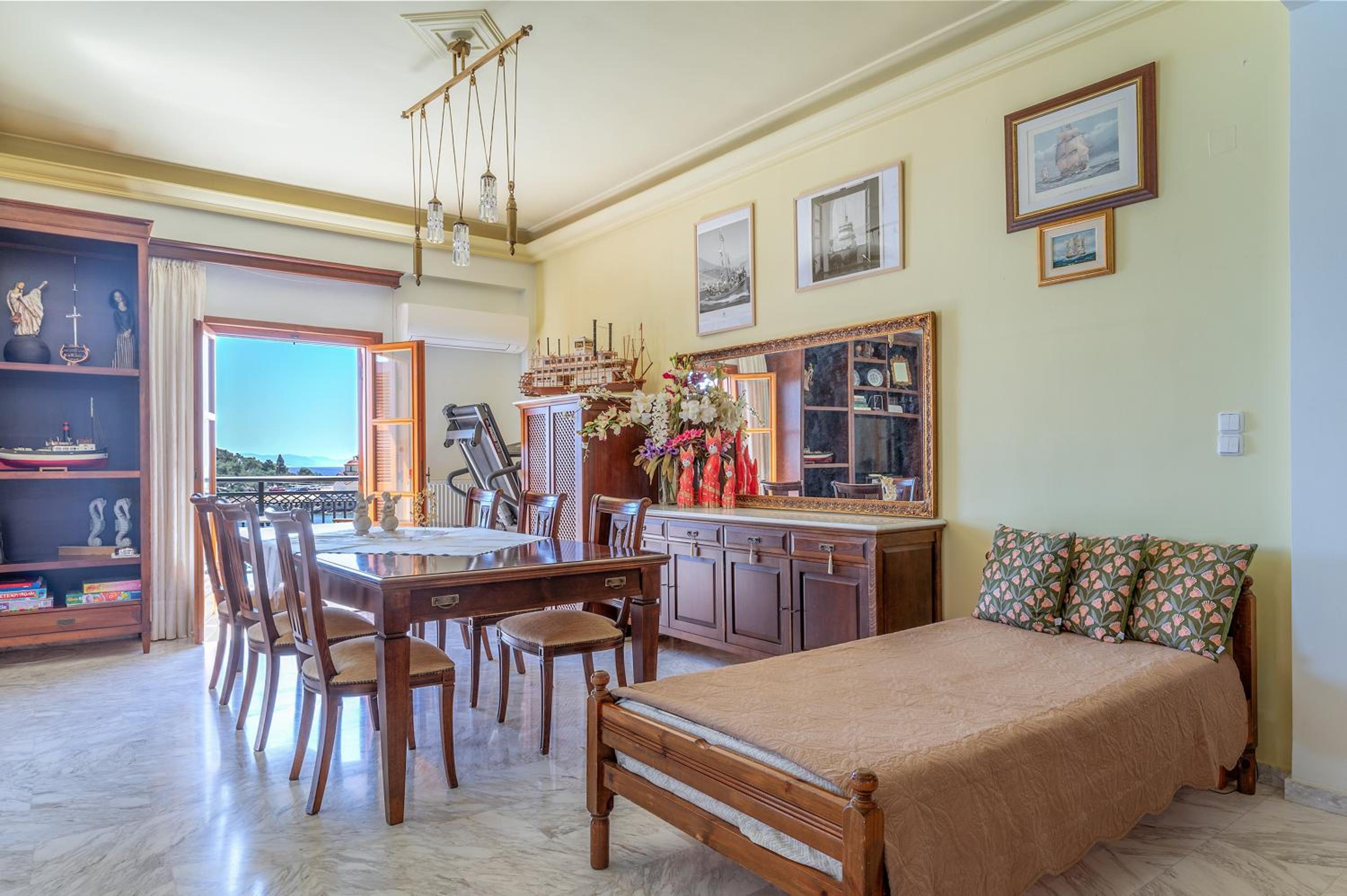 Superior One-Bedroom Apartment with Balcony photo 2