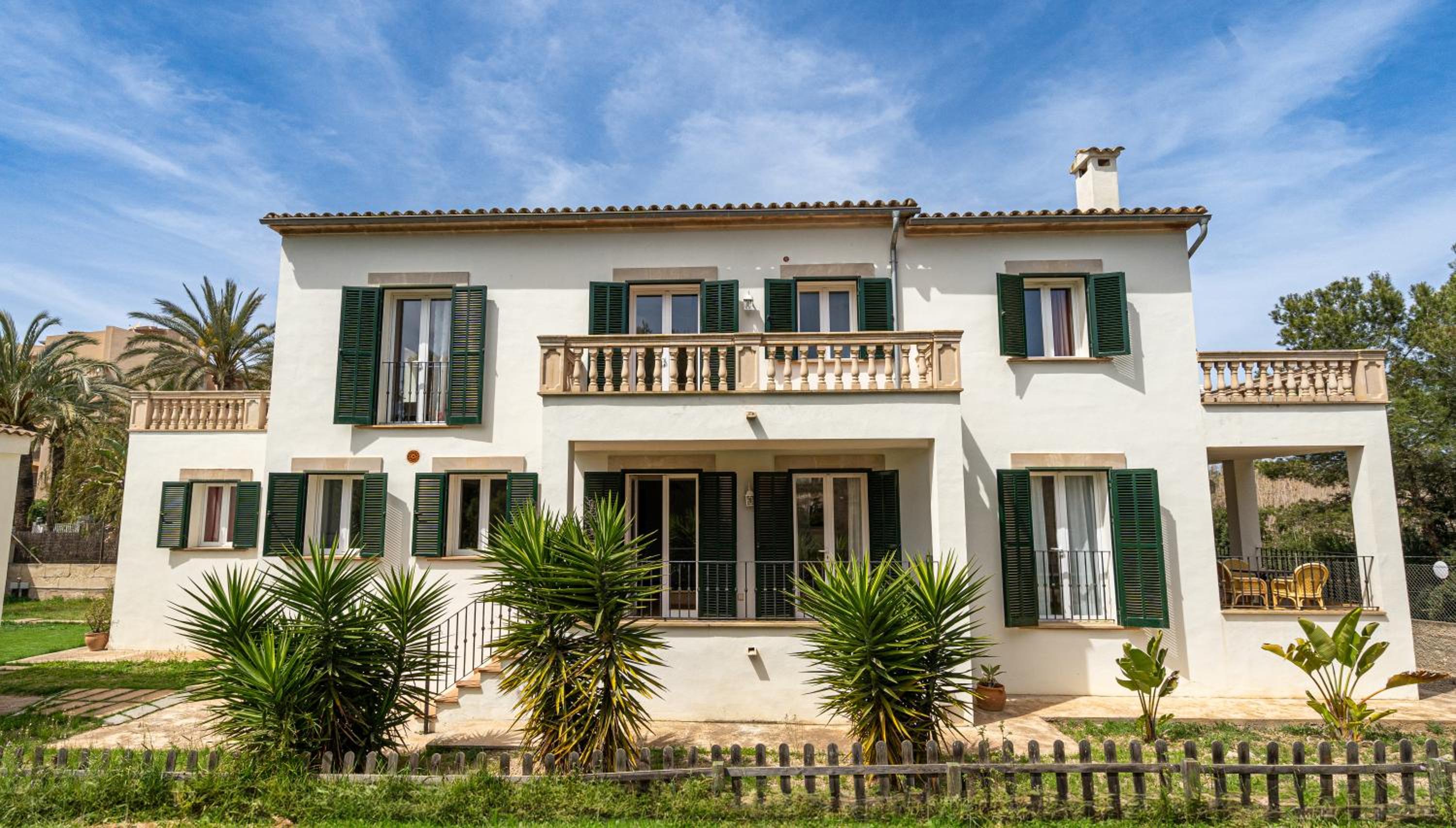 Superior Villa photo 3