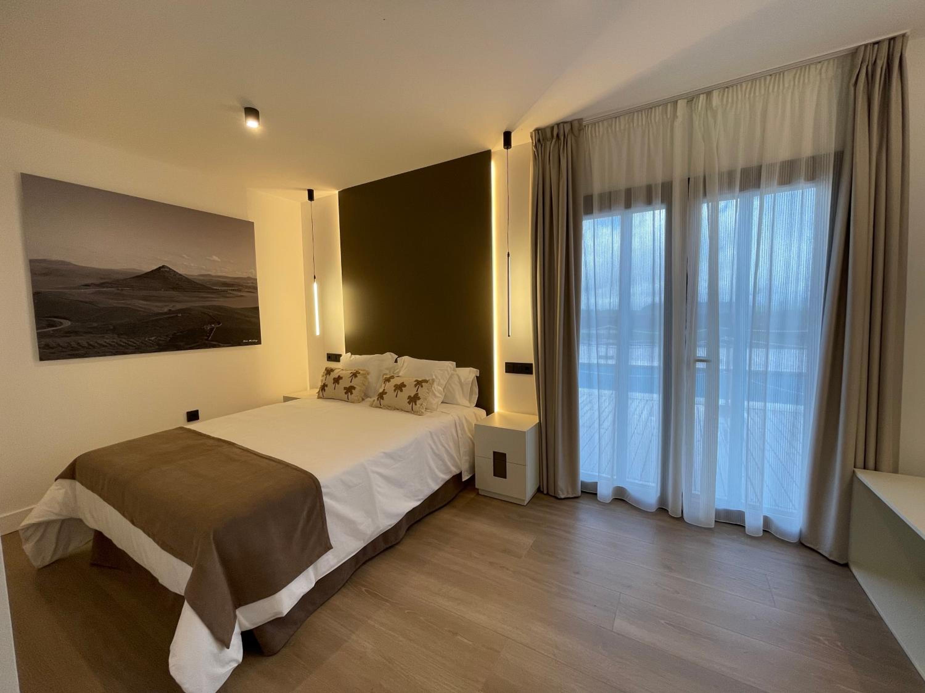 Habitación Doble con Vista a la Piscina