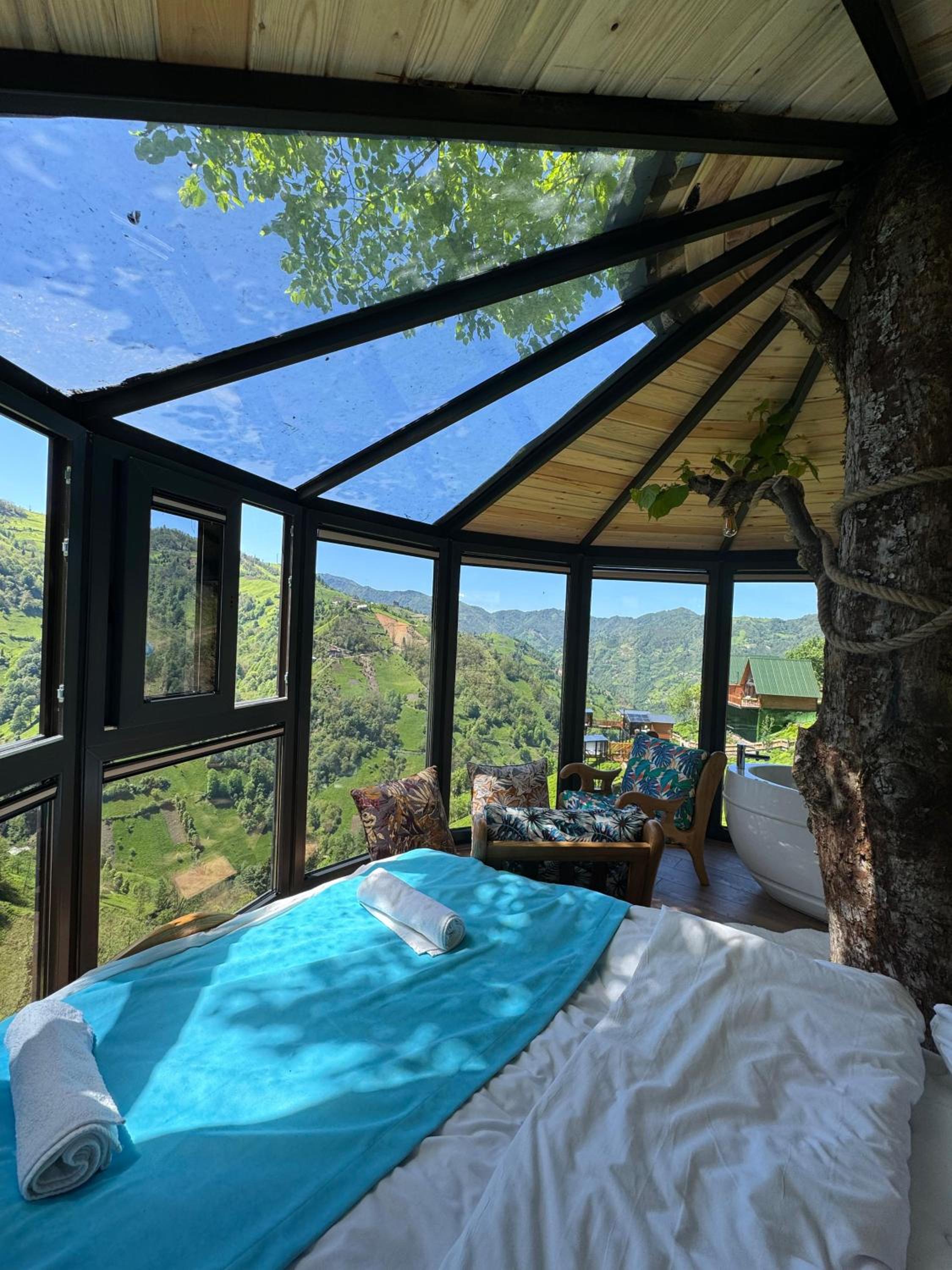 Superior Chalet - Photo 8