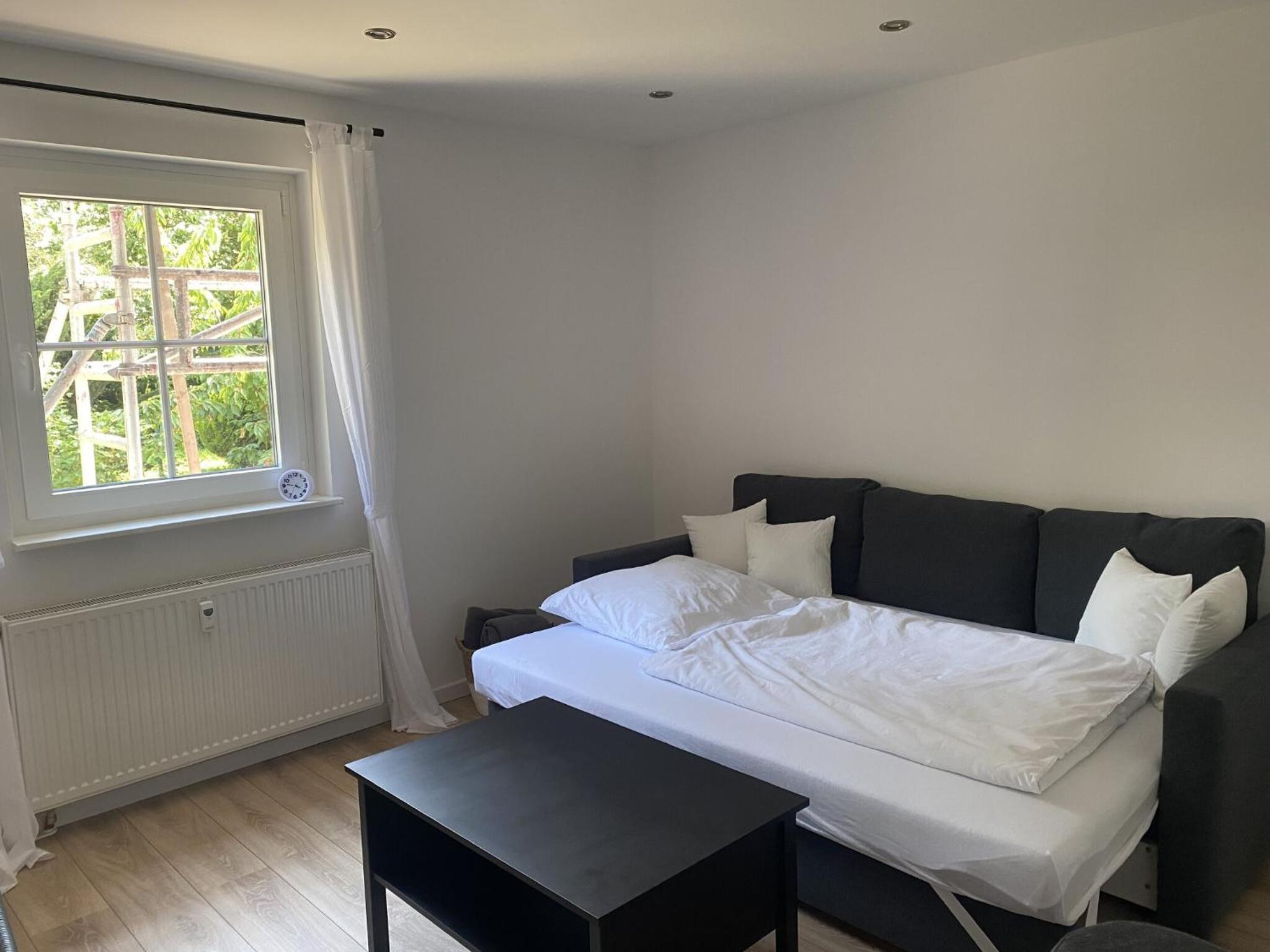 One-Bedroom House photo 2
