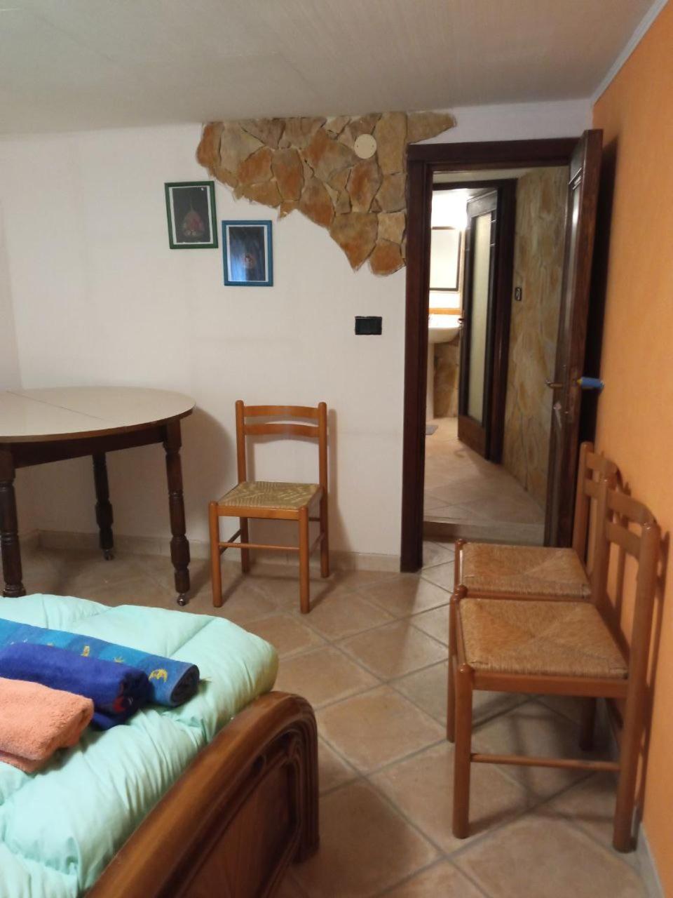 Double Room With Private Bathroom photo 1