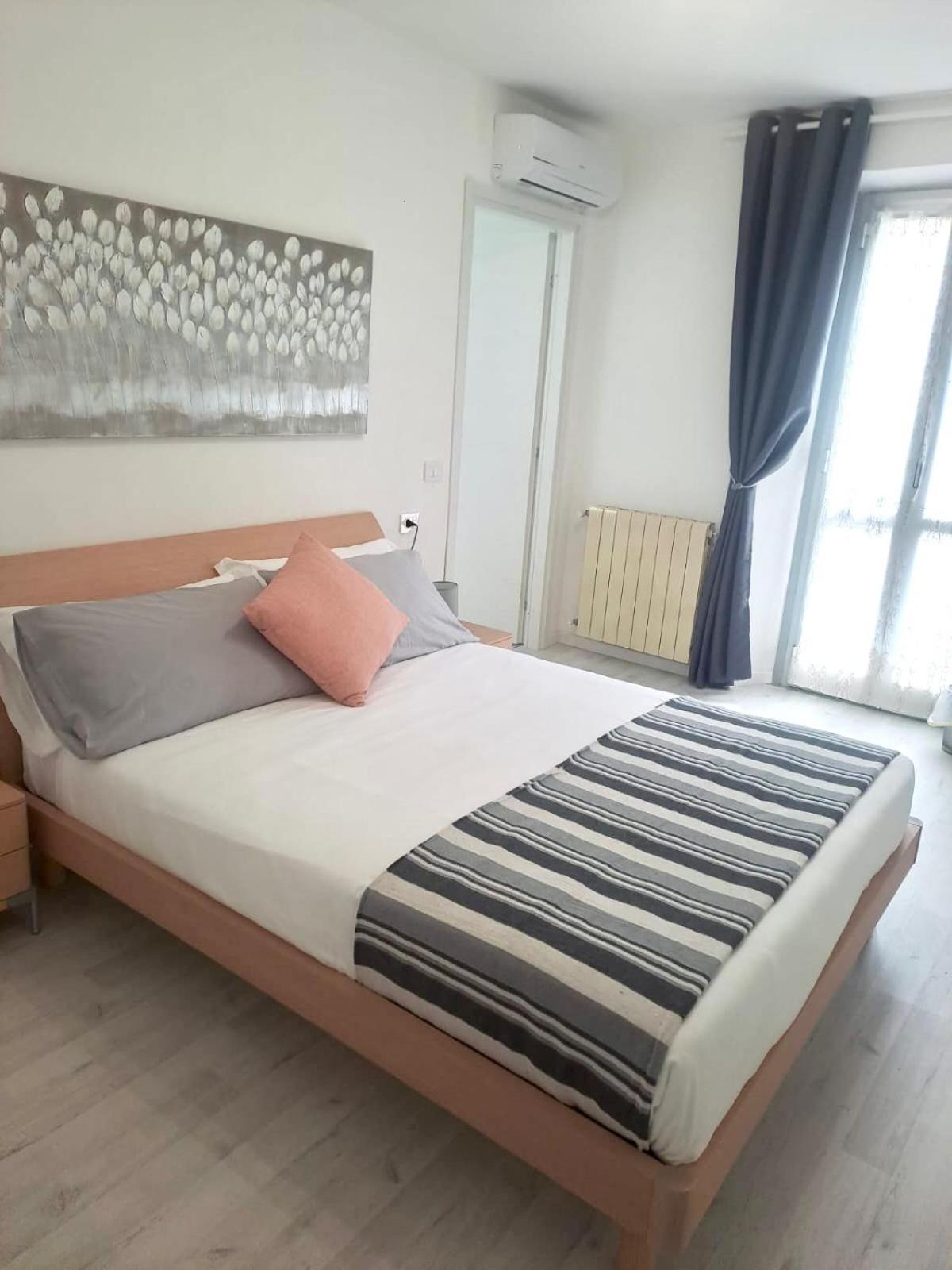 Double Room with Lake View