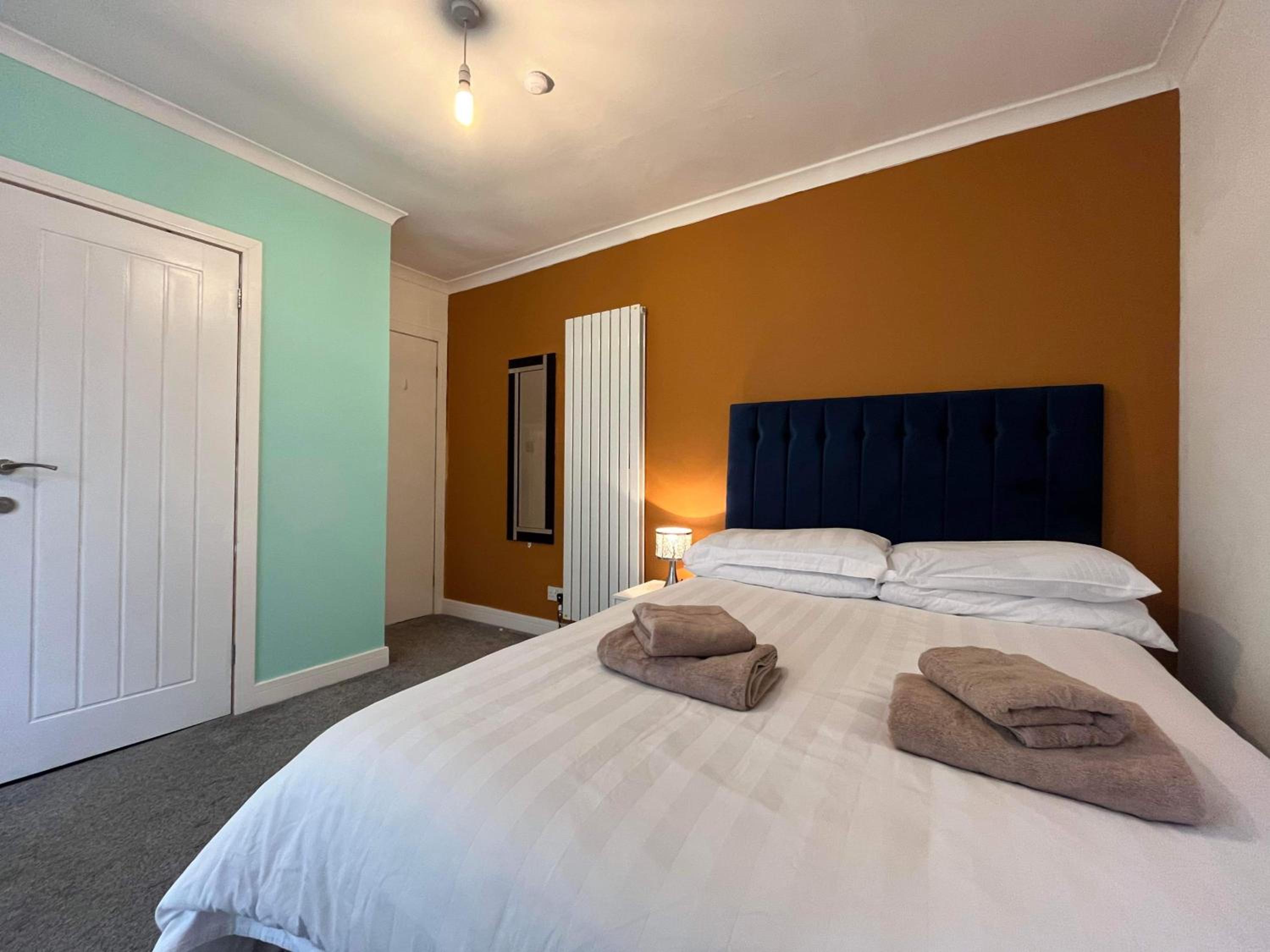 Double Room - Photo 1