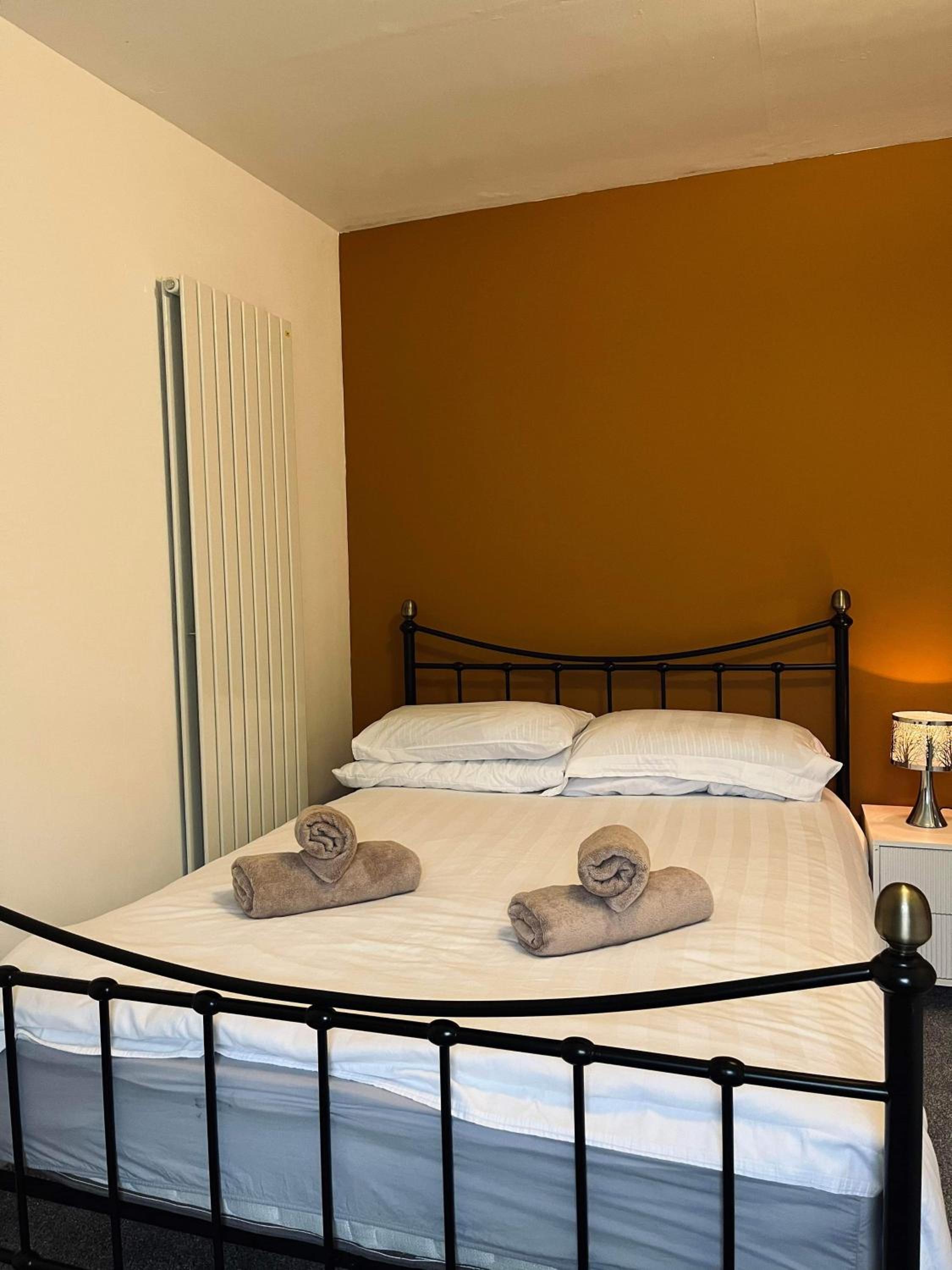 Double Room - Photo 5