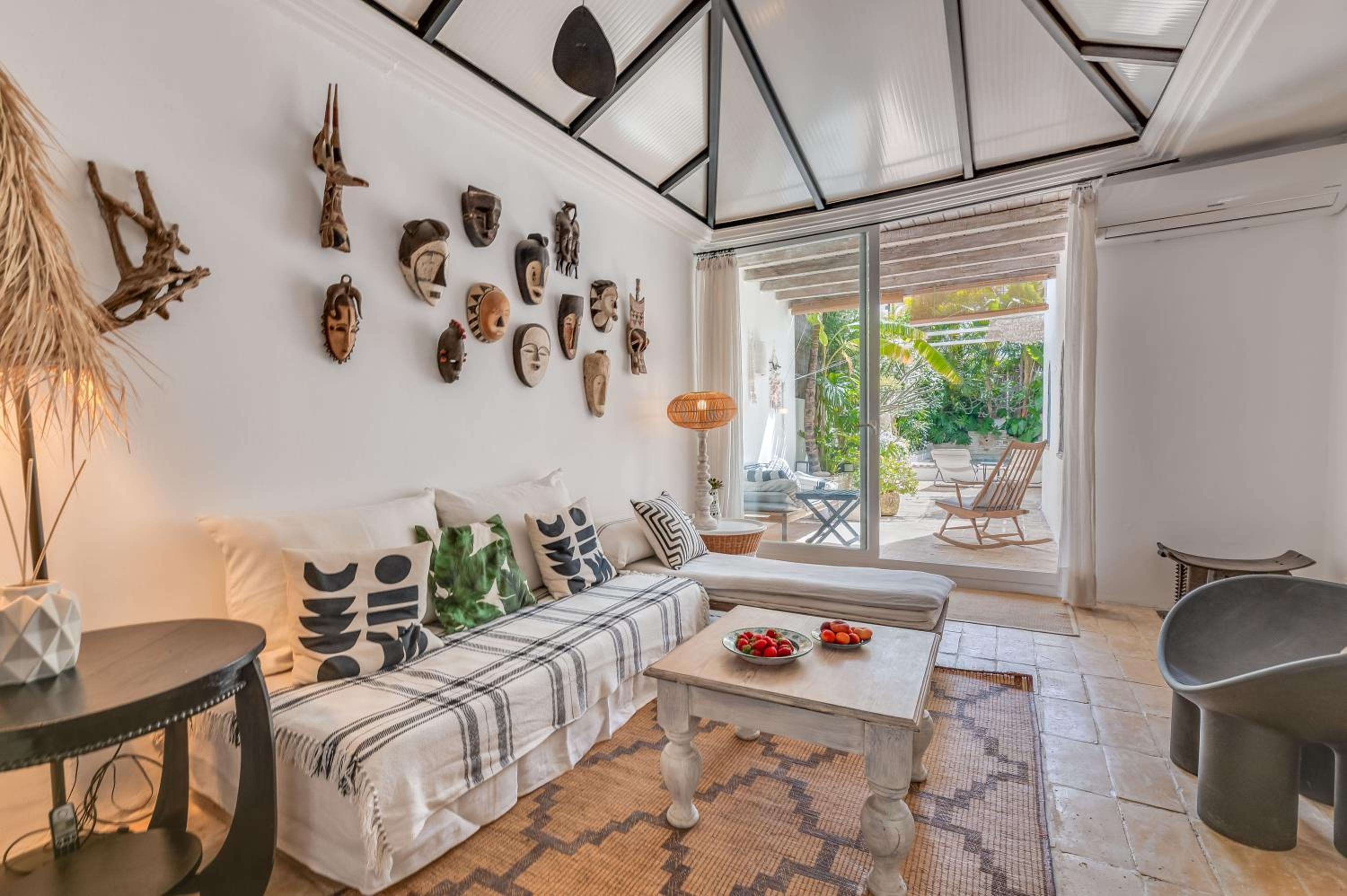 Villa con vistas al jardín