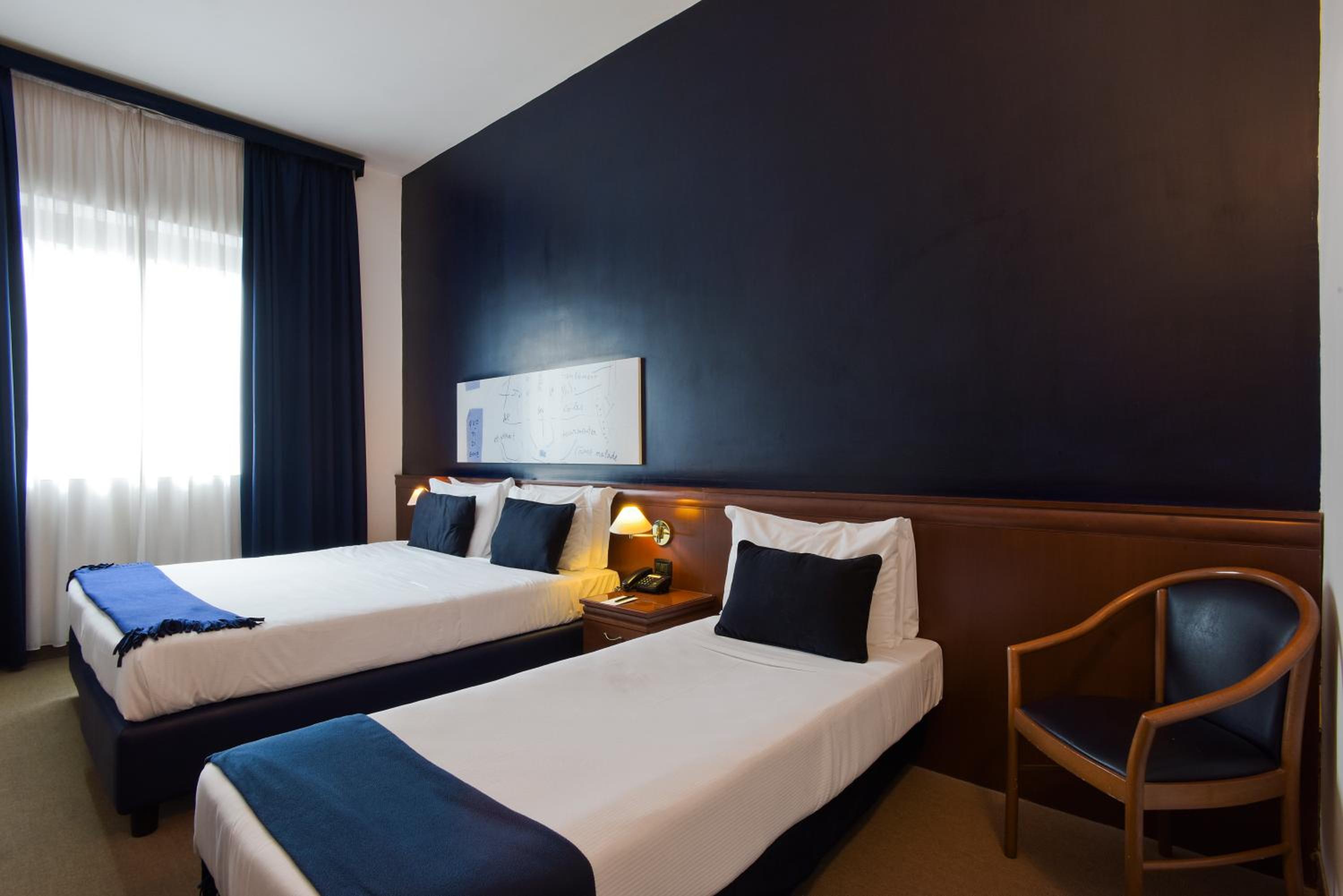 Classic Triple Room photo 1