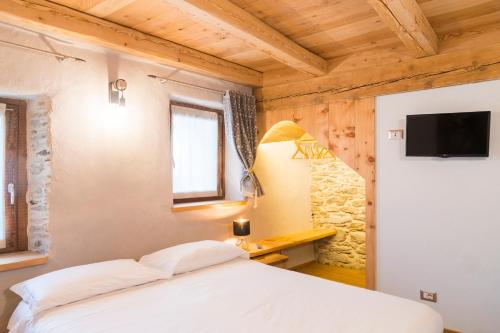 Double Room - Photo 3