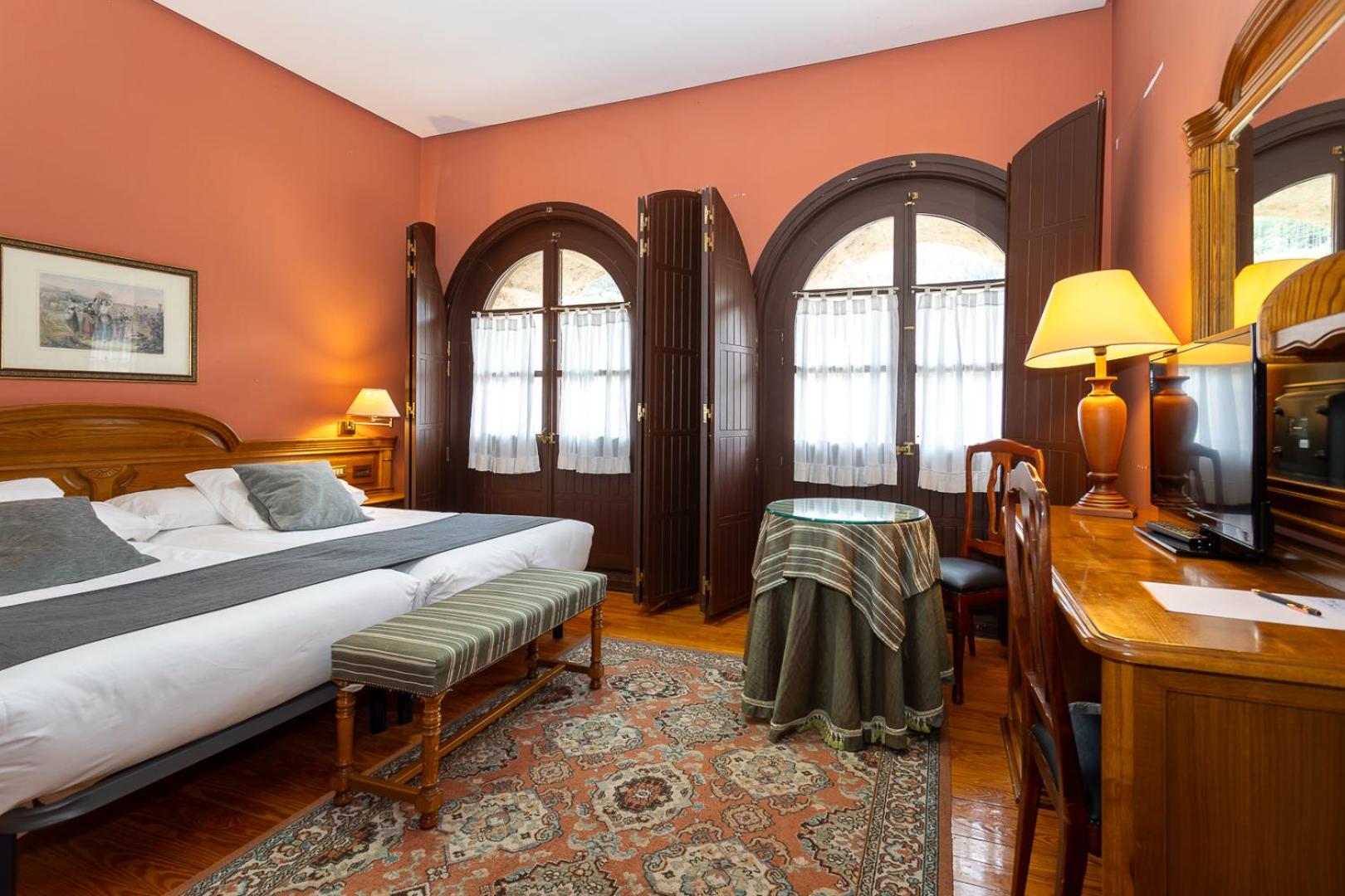 Suite Superior con Acceso al Monasterio.