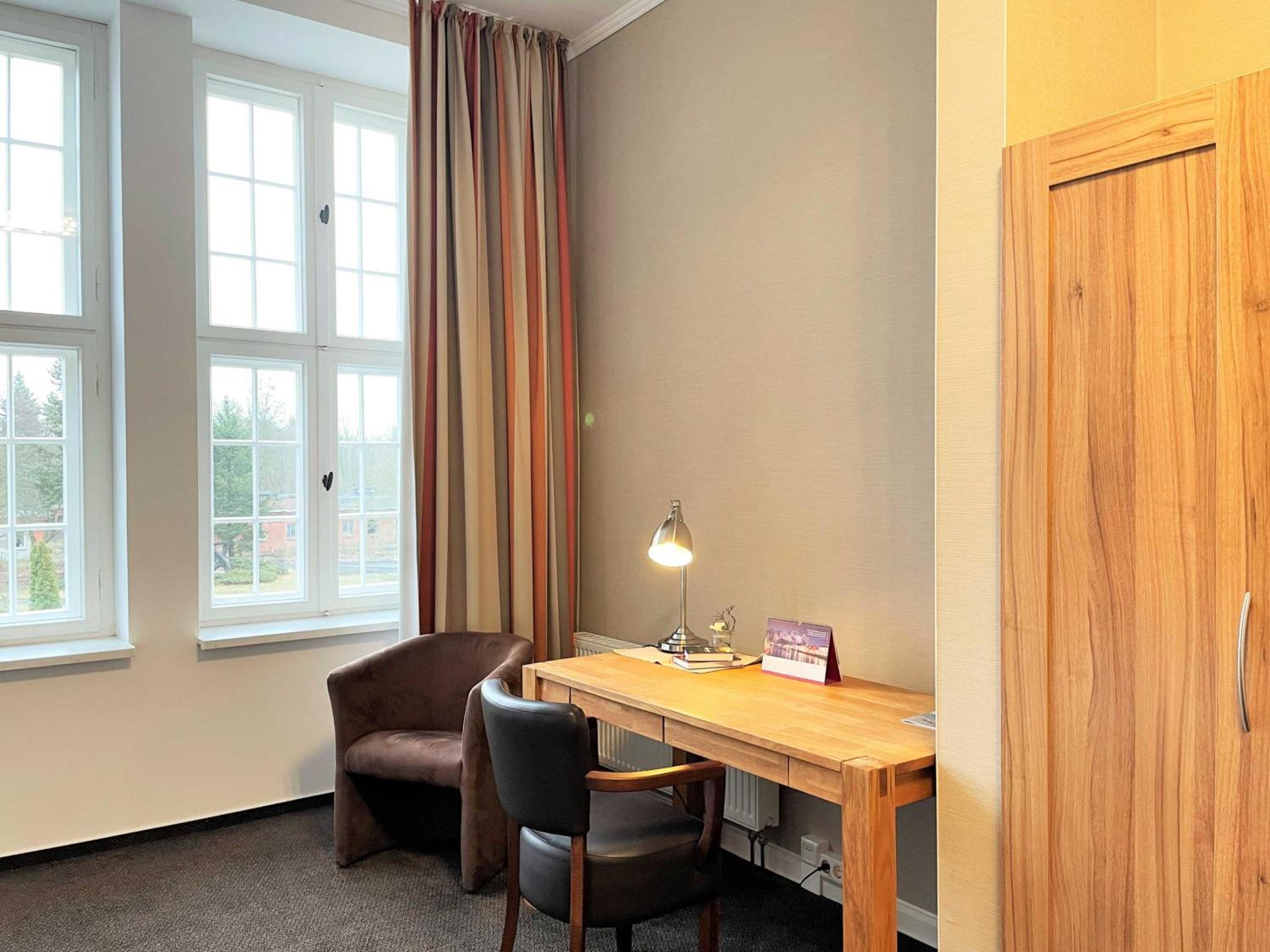 Standard Single Room with Shower