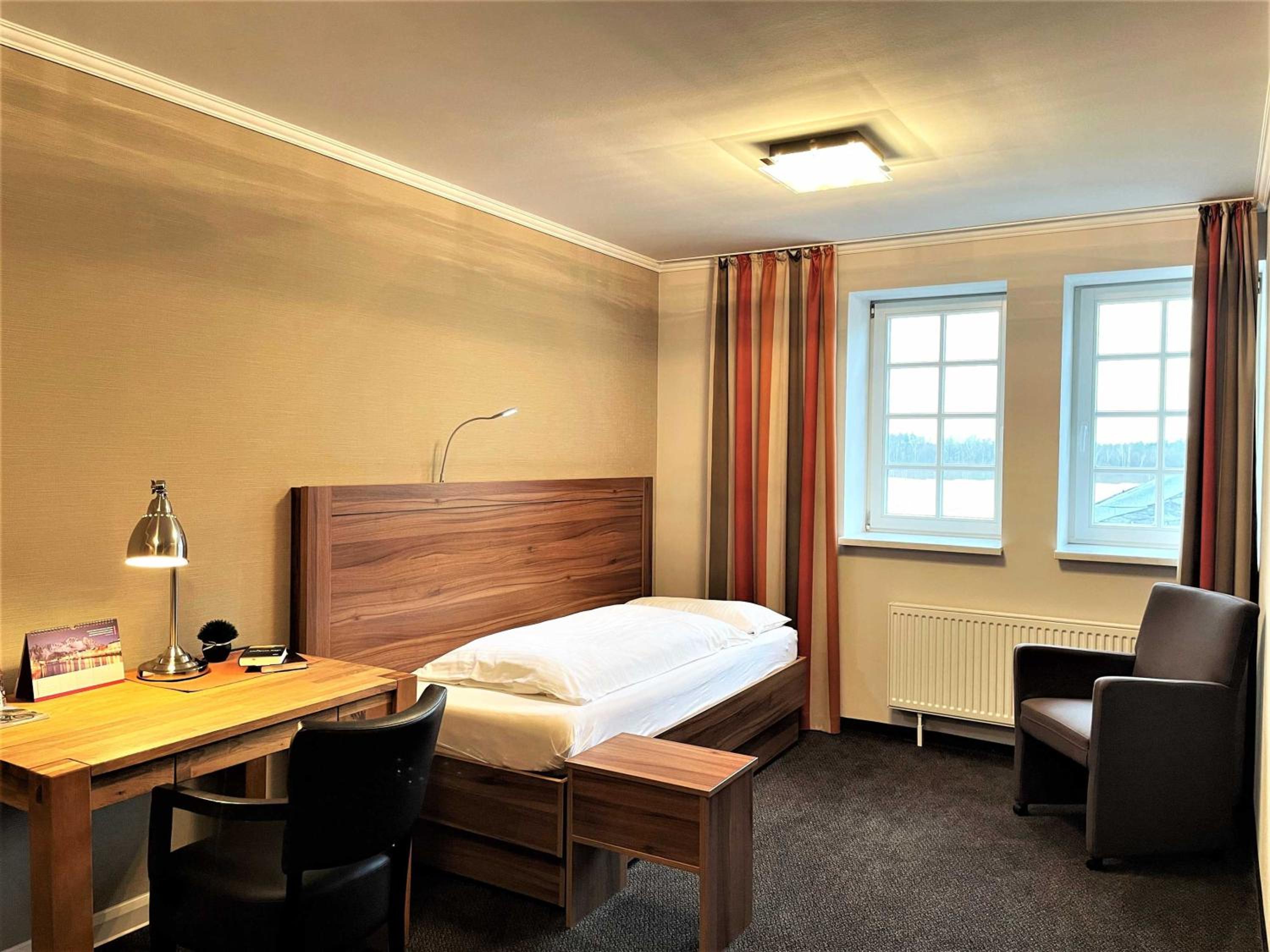 Single Room - Disability Access
