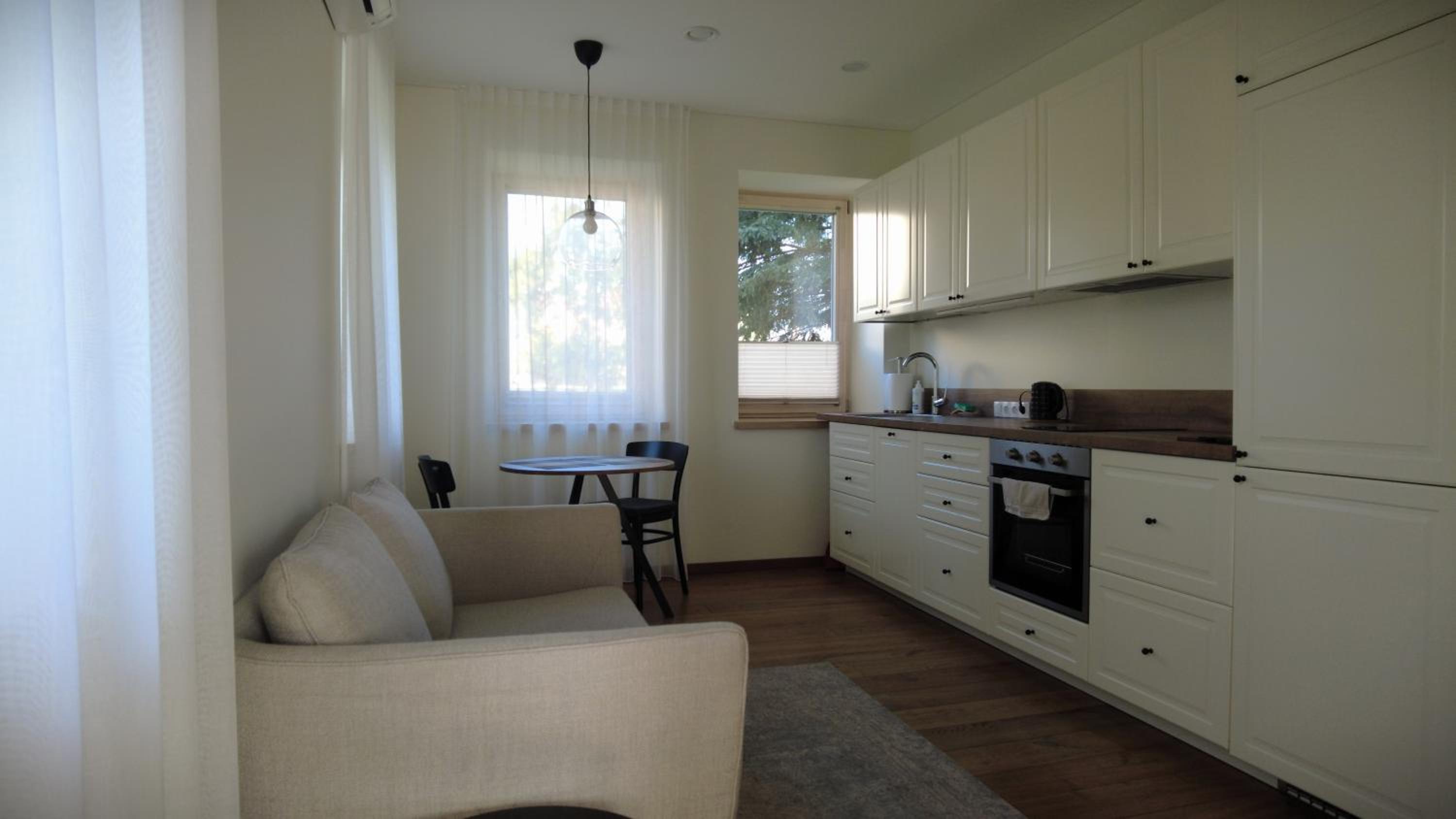 Apartment - Ground Floor - Photo 3
