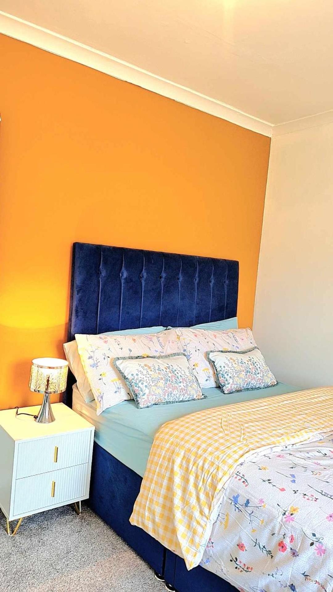 Double Room - Photo 8