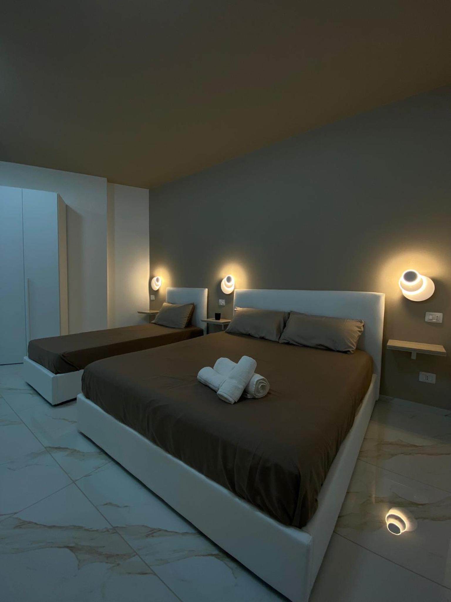 Family Room photo 1